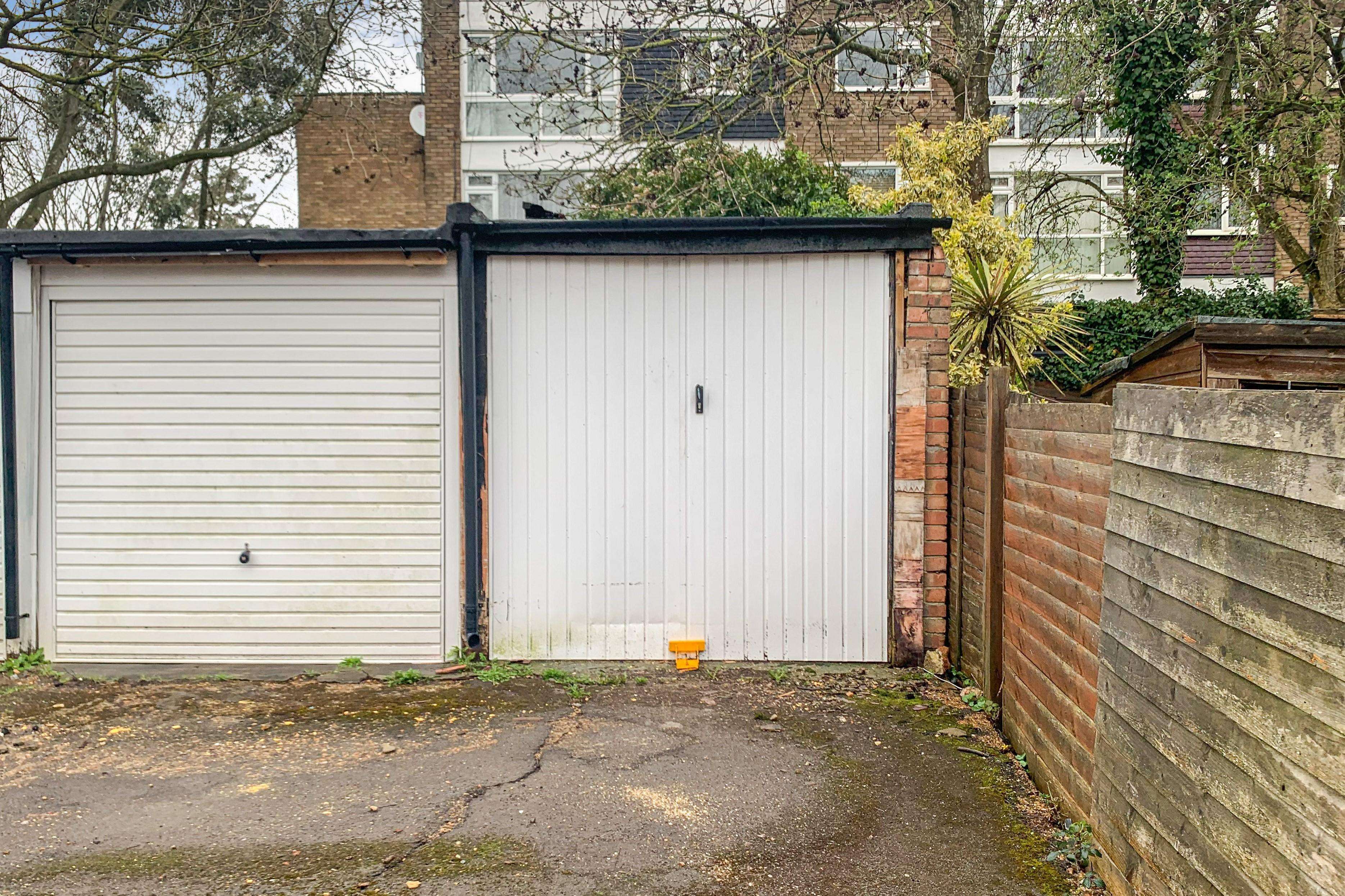 Garage 8, Priory Close, Wembley, HA0 2SE