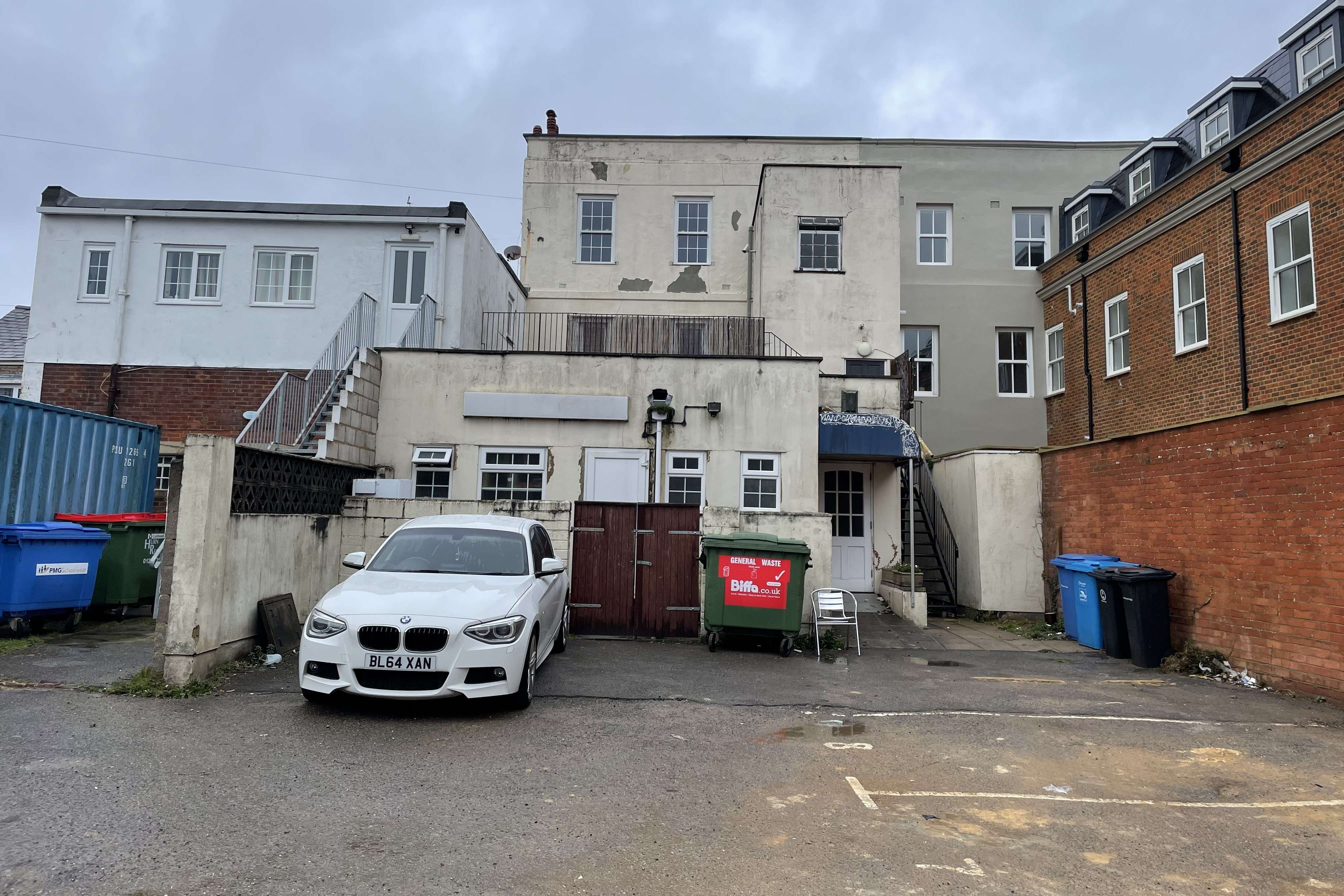 87 High Street, Poole, Dorset, BH15 1AH
