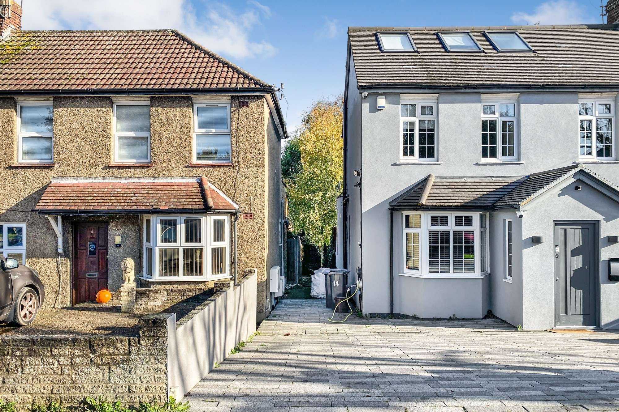 Land to the rear of The Fairway, Enfield, N14 4NY