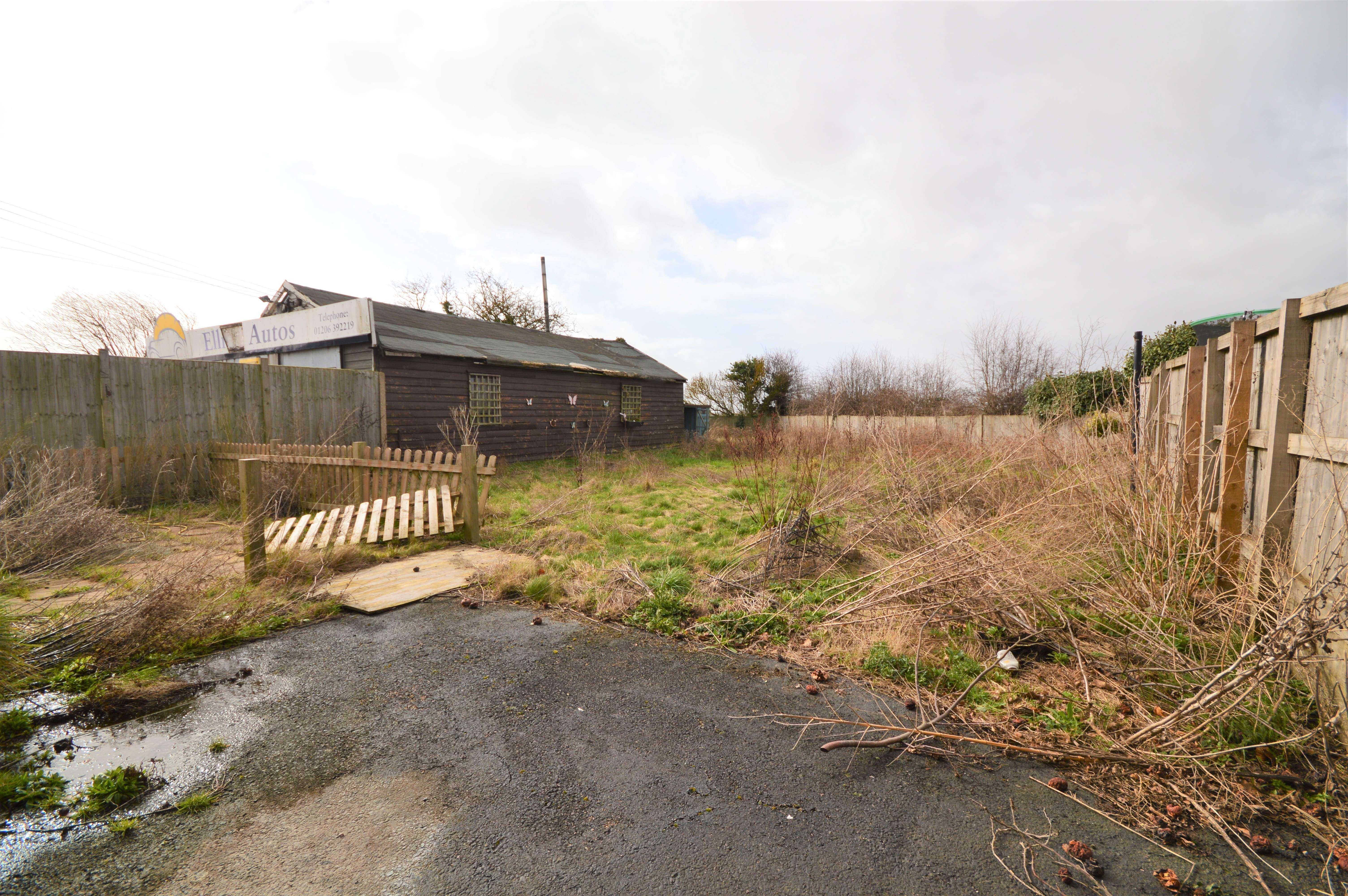 Bellaviews, Clacton Road, Horsley Cross, Manningtree, CO11 2NR