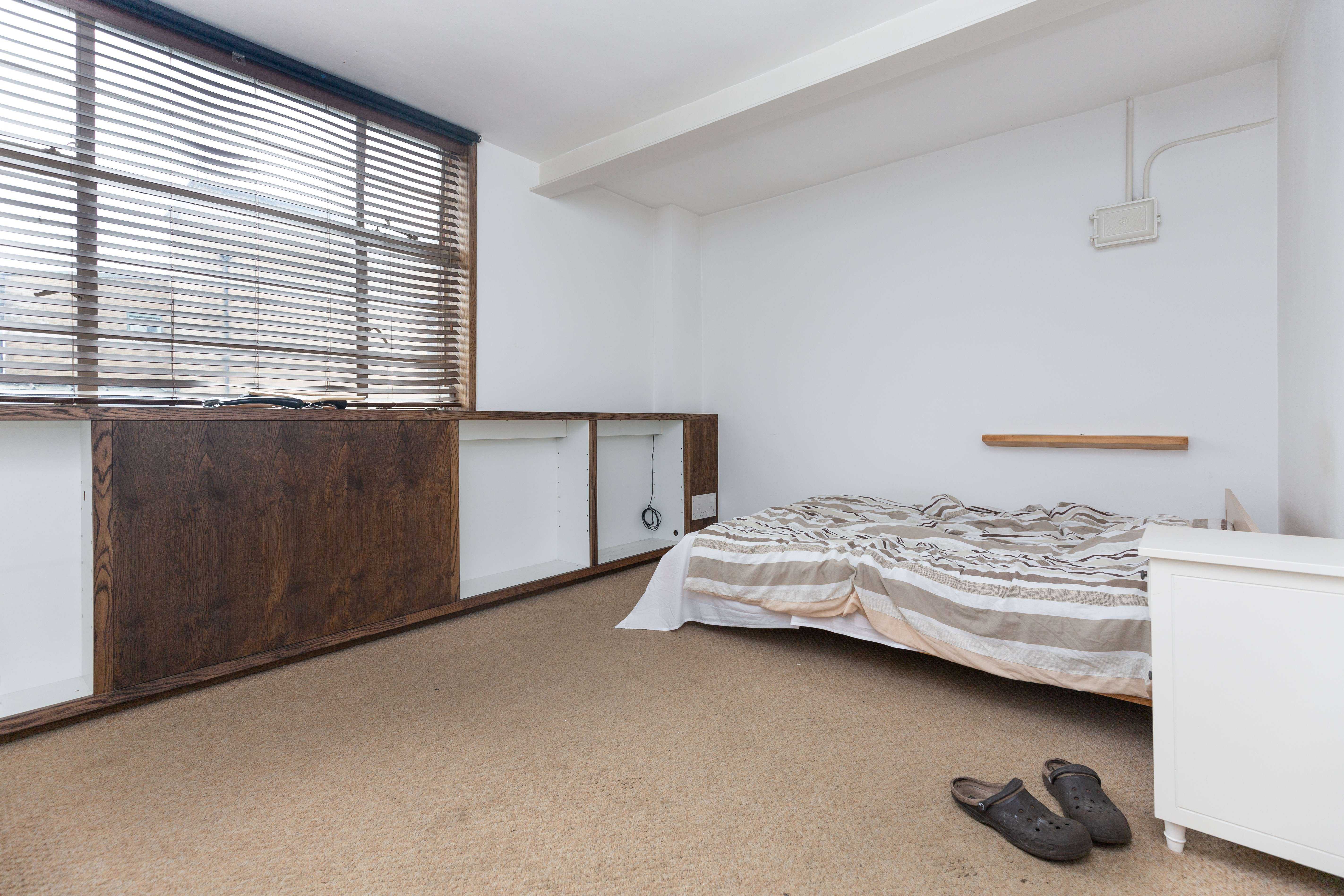 25 Elsdale Street, Hackney, London E9 6QY