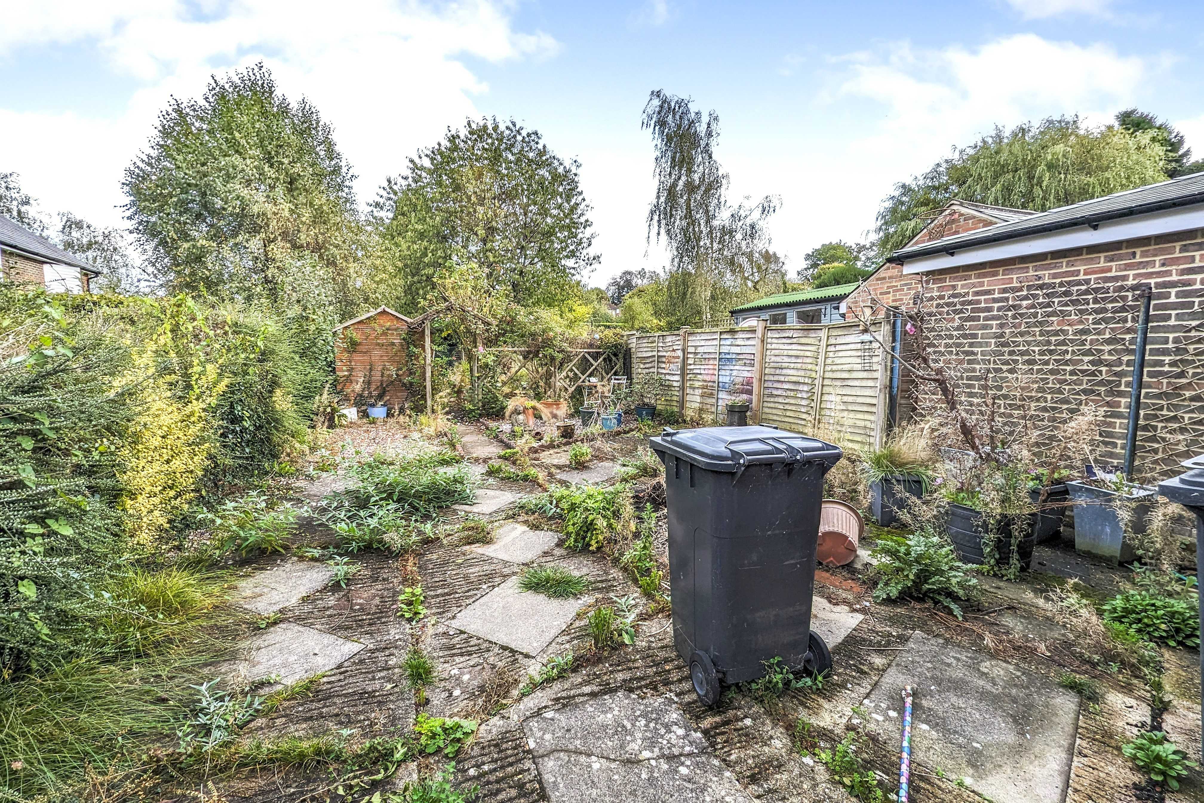 1 Park Cottages, Chapel Lane, Forest Row, RH18 5BU