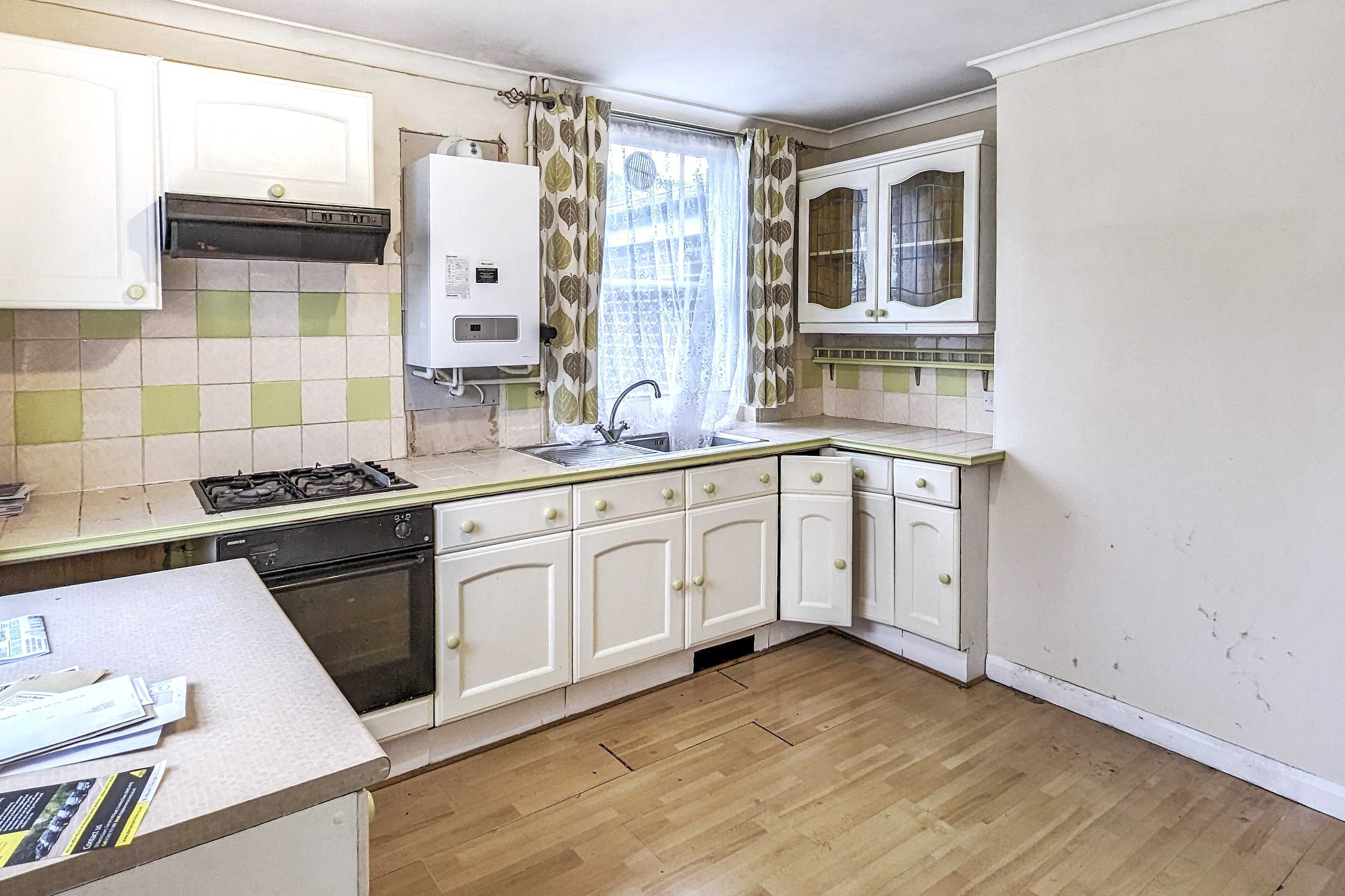 1 Park Cottages, Chapel Lane, Forest Row, RH18 5BU