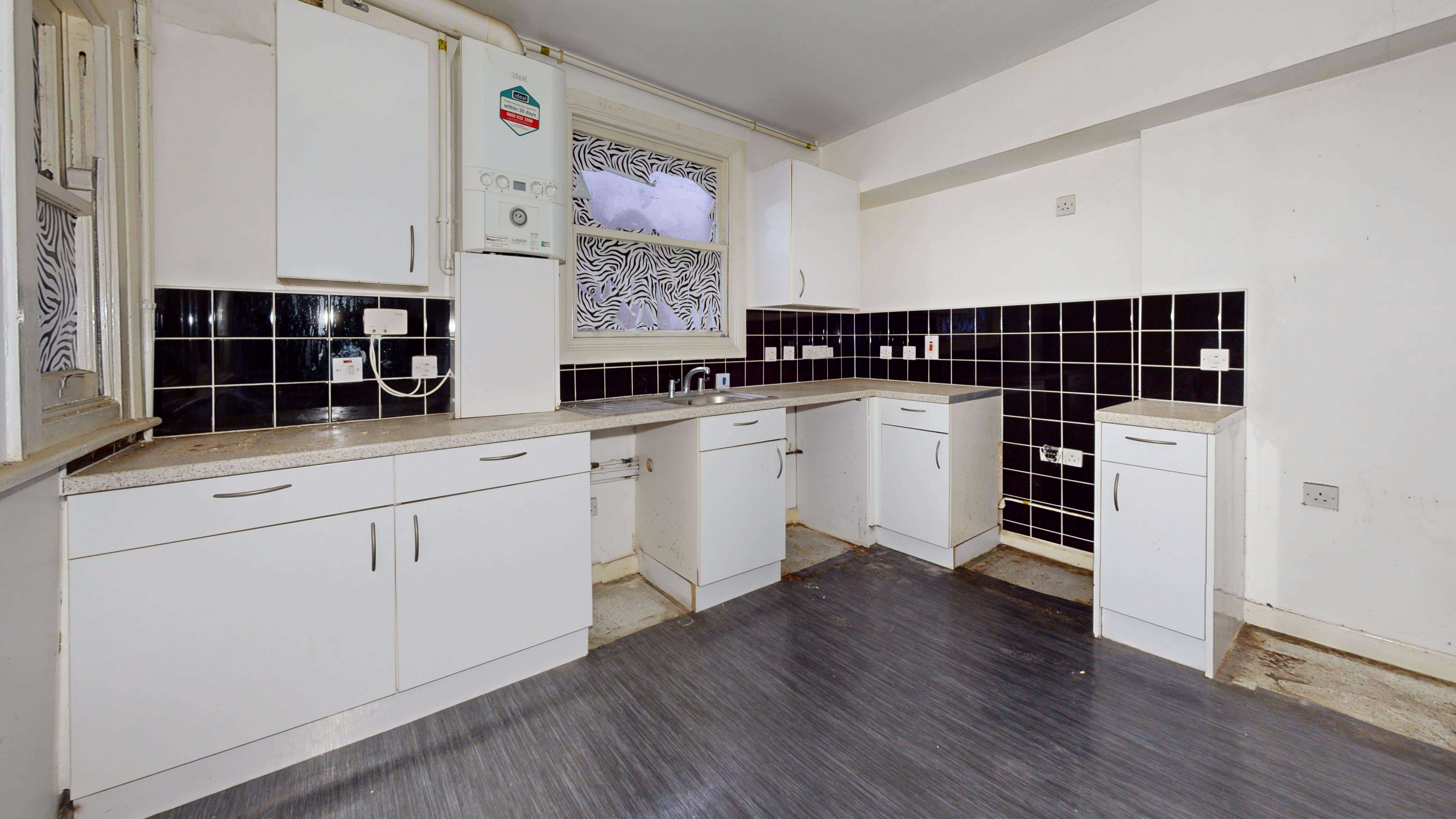 Flats A, B and C, 28 Caldwell Street, Stockwell, London SW9 0EL