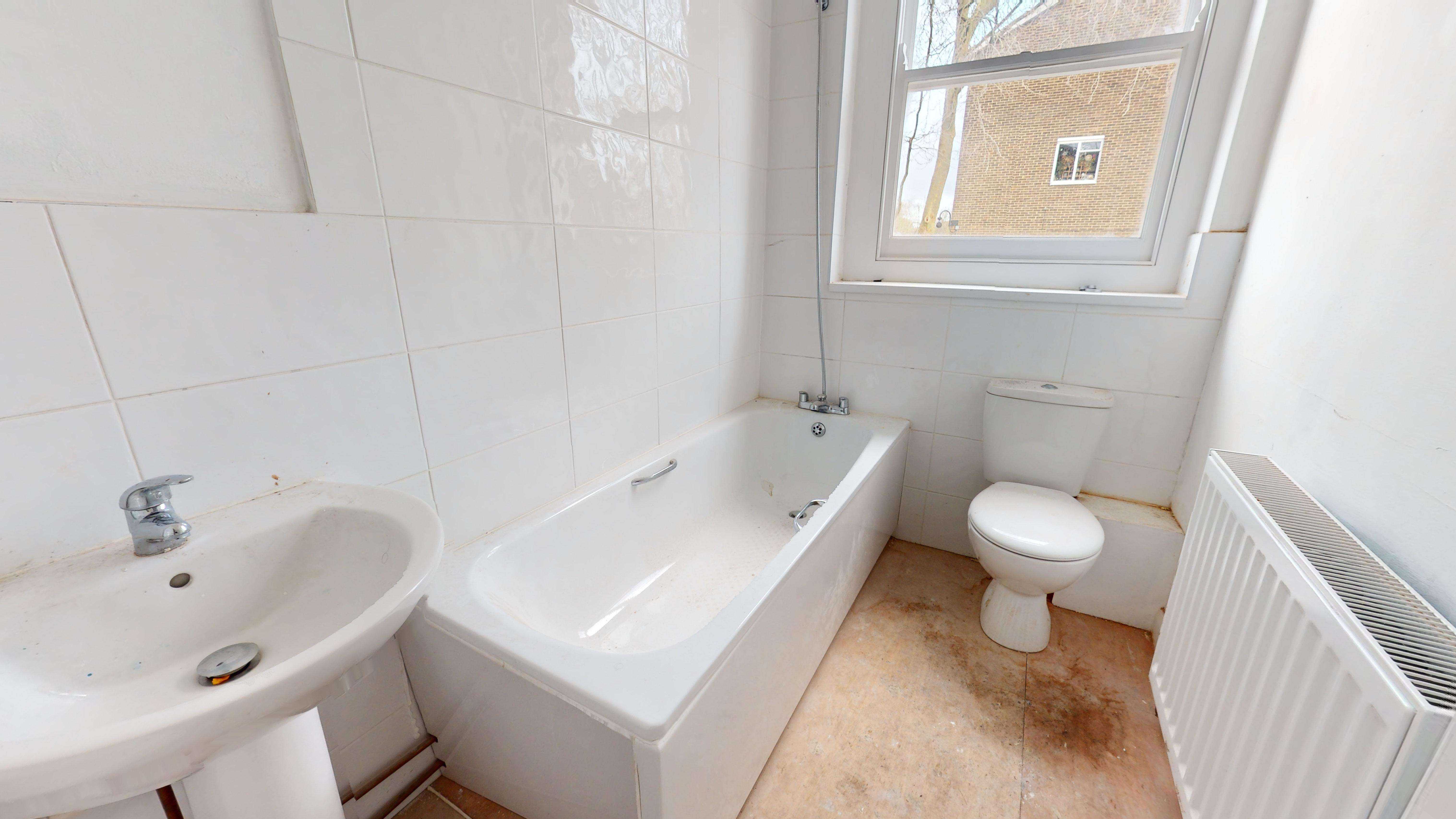 Flats A, B and C, 28 Caldwell Street, Stockwell, London SW9 0EL
