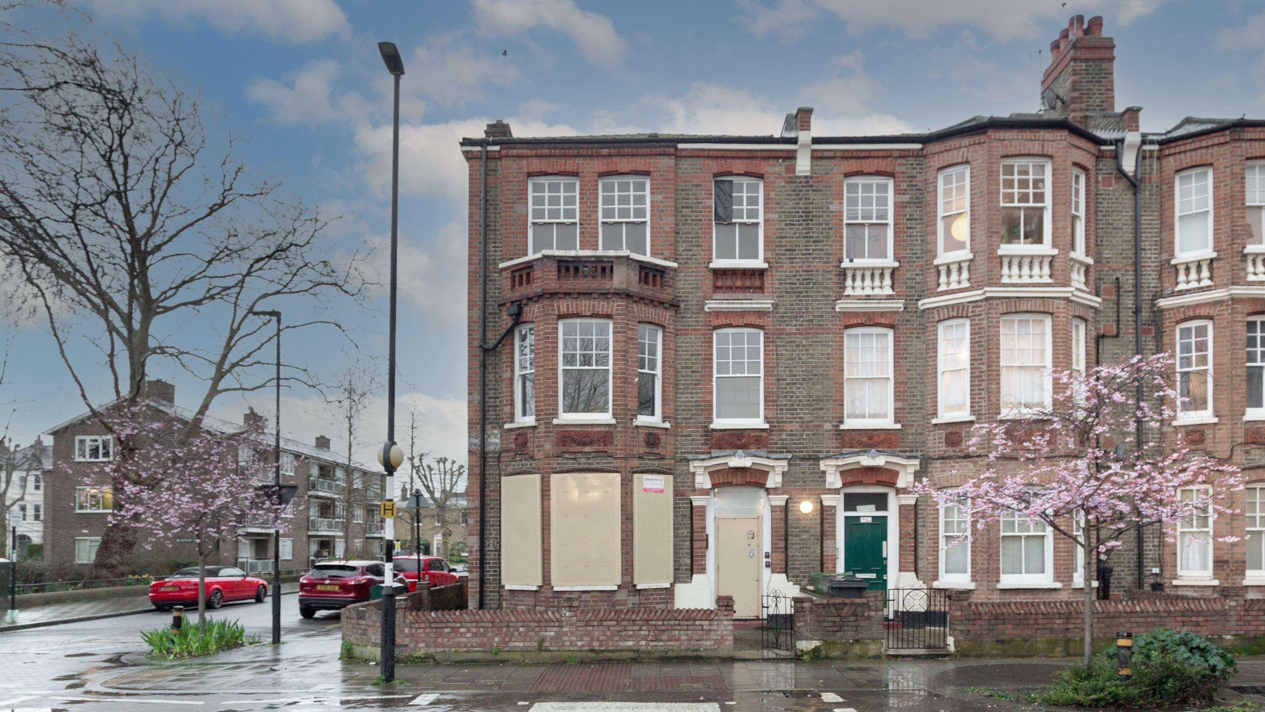 Flats A, B and C, 28 Caldwell Street, Stockwell, London SW9 0EL