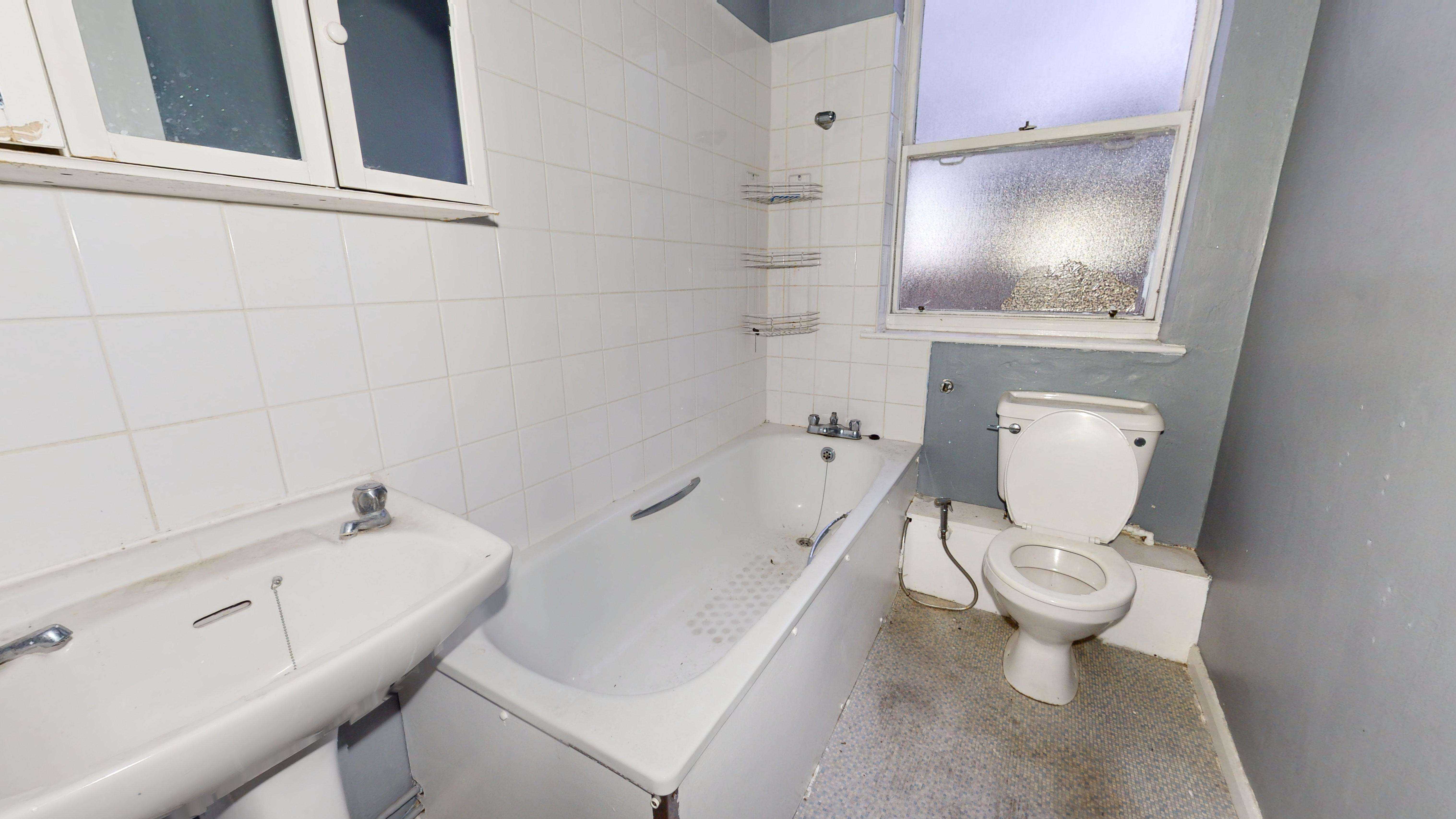 Flats A, B and C, 28 Caldwell Street, Stockwell, London SW9 0EL