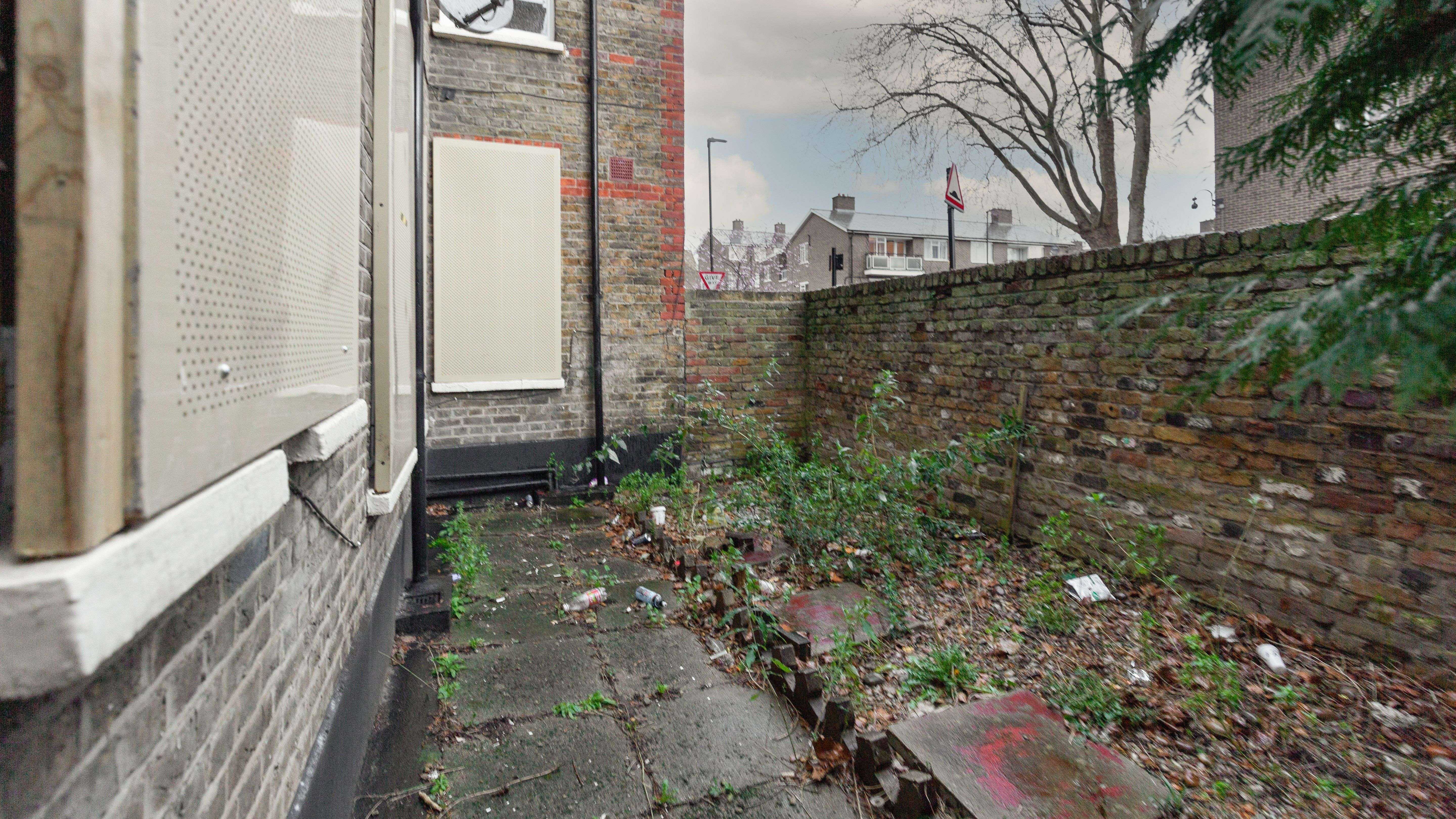 Flats A, B and C, 28 Caldwell Street, Stockwell, London SW9 0EL