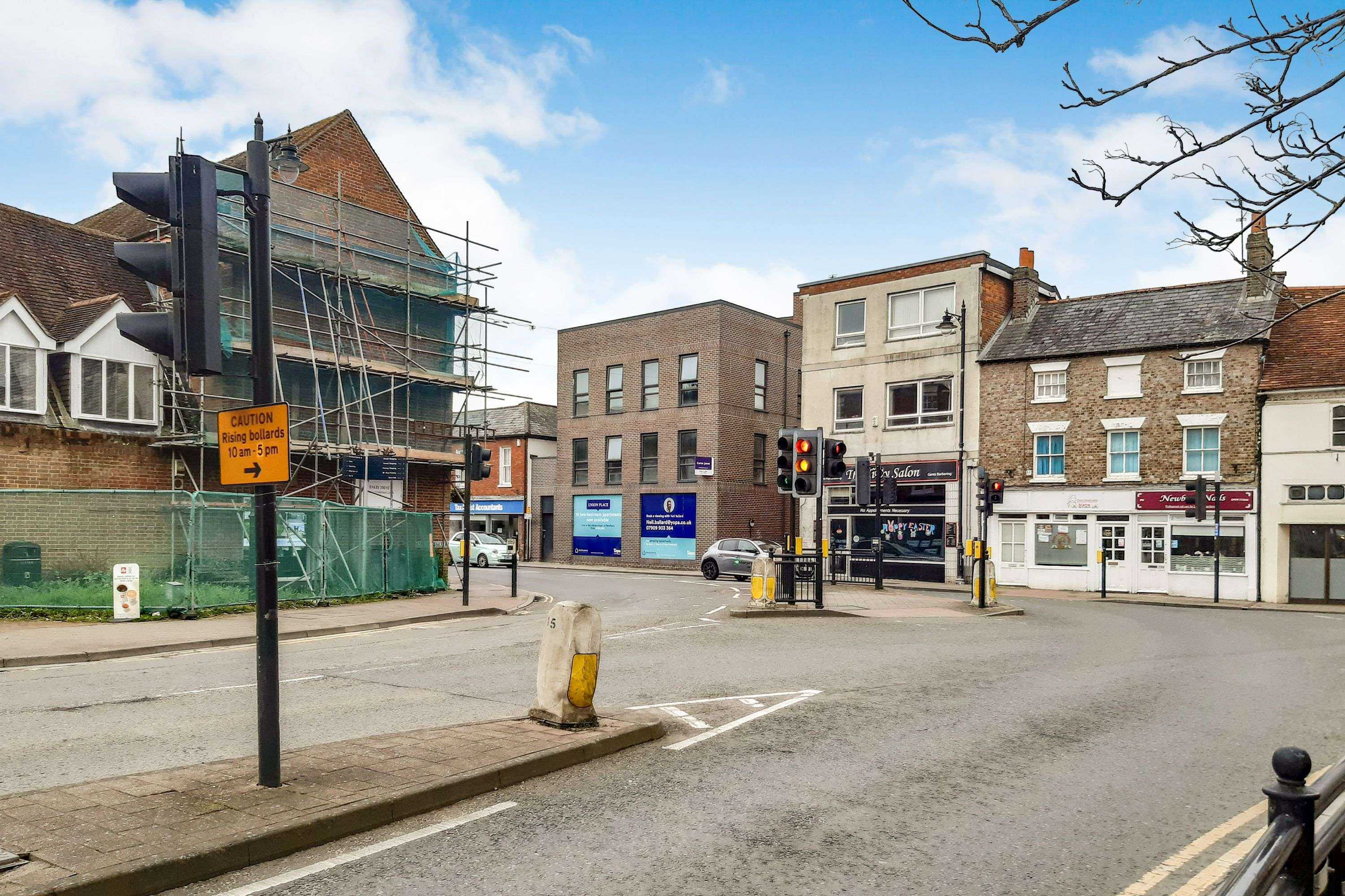 31 Bartholomew Street, Newbury, Berkshire RG14 5LL