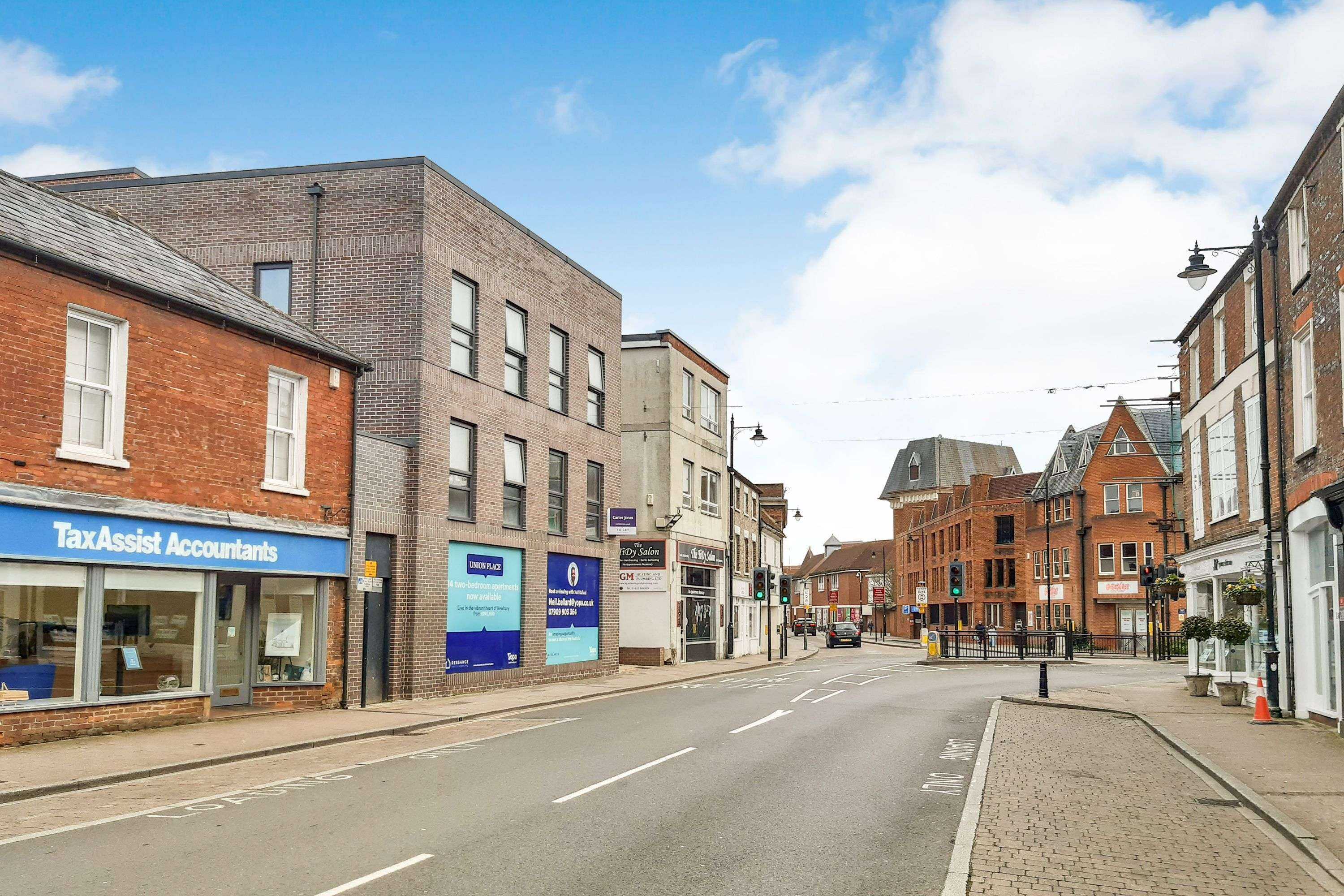 31 Bartholomew Street, Newbury, Berkshire RG14 5LL