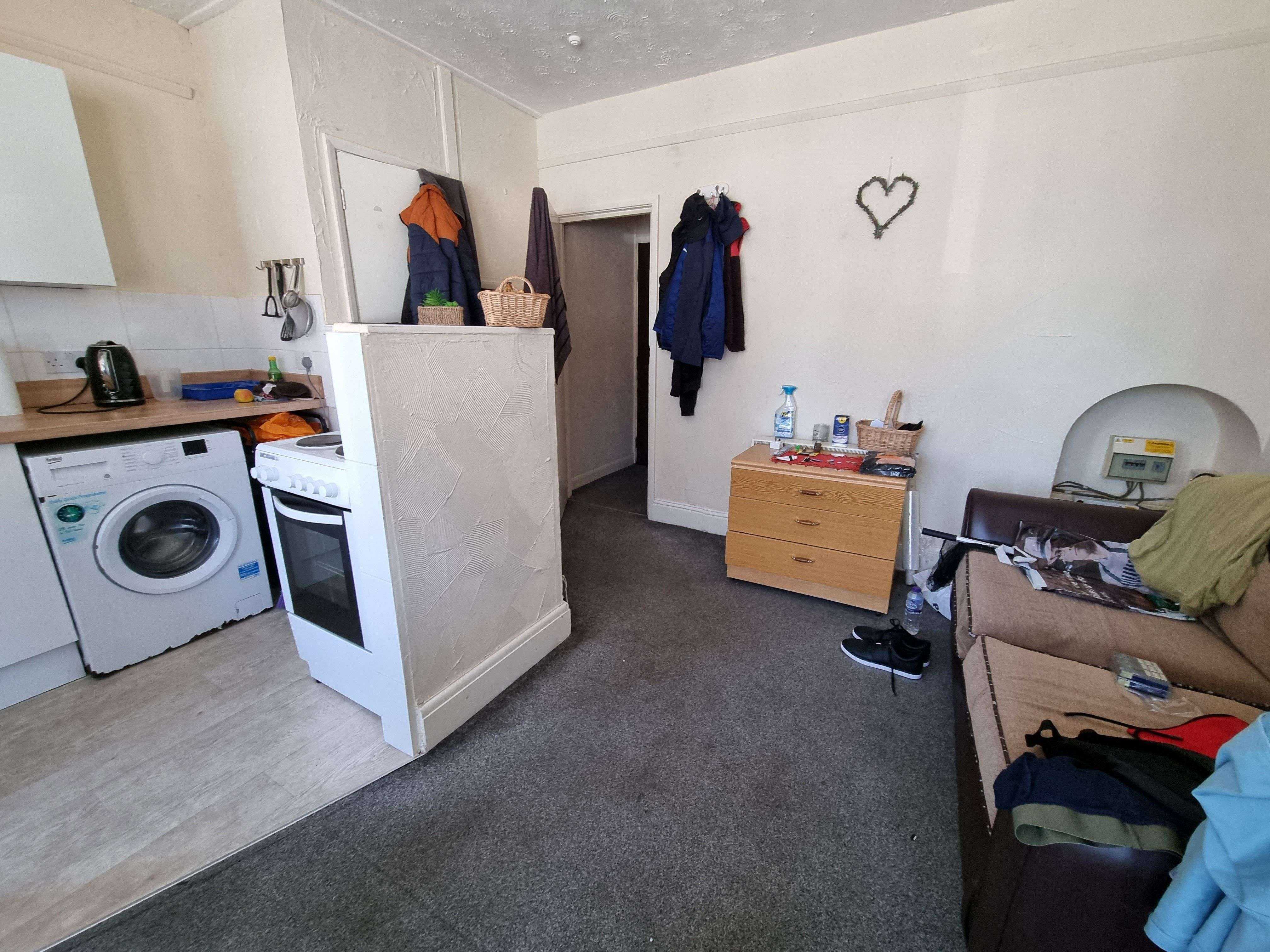 14-15 North Denes Road, Great Yarmouth, NR30 4LW