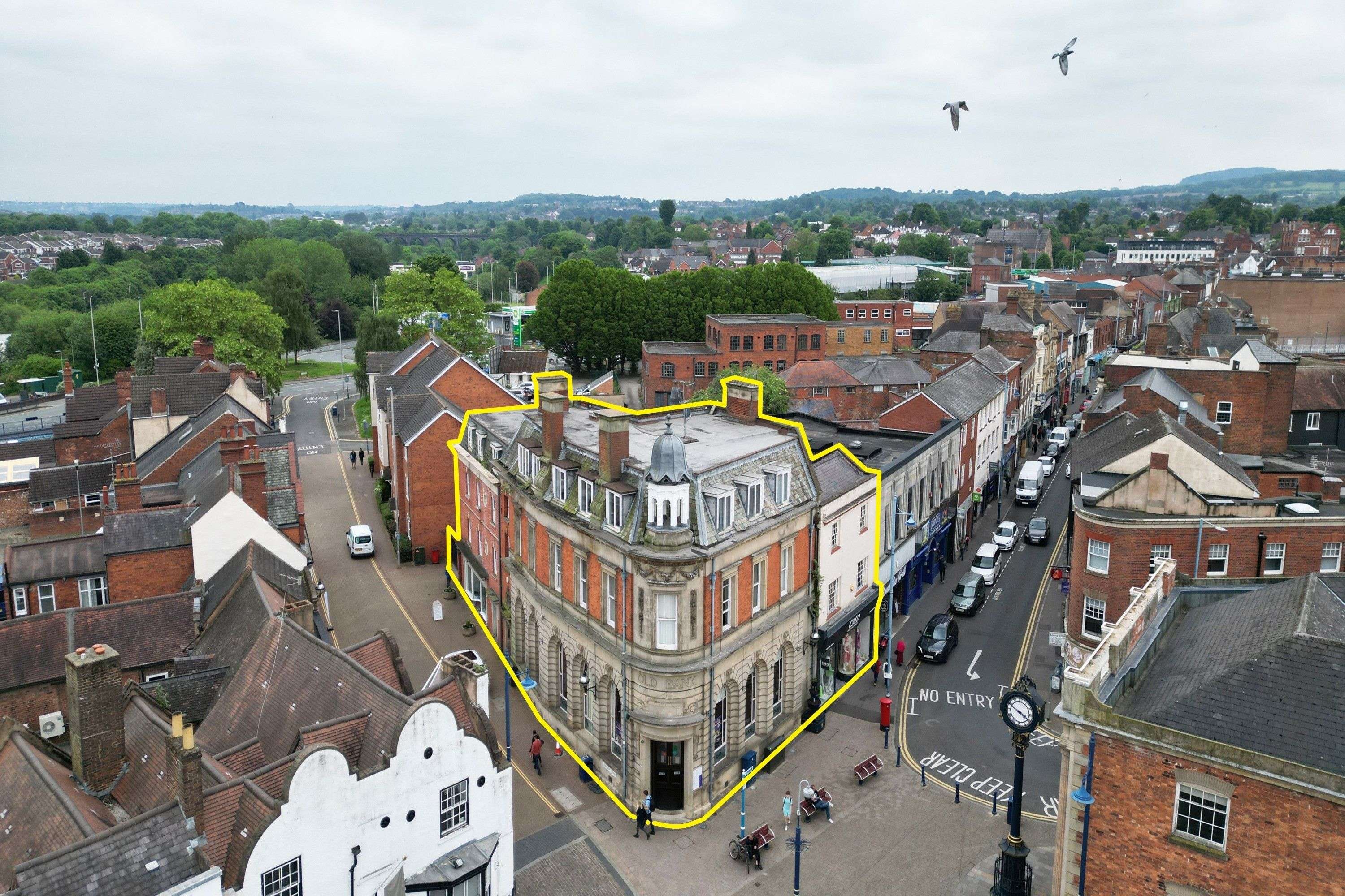 The Old Bank, 38-40 High Street, Stourbridge DY8 1EP