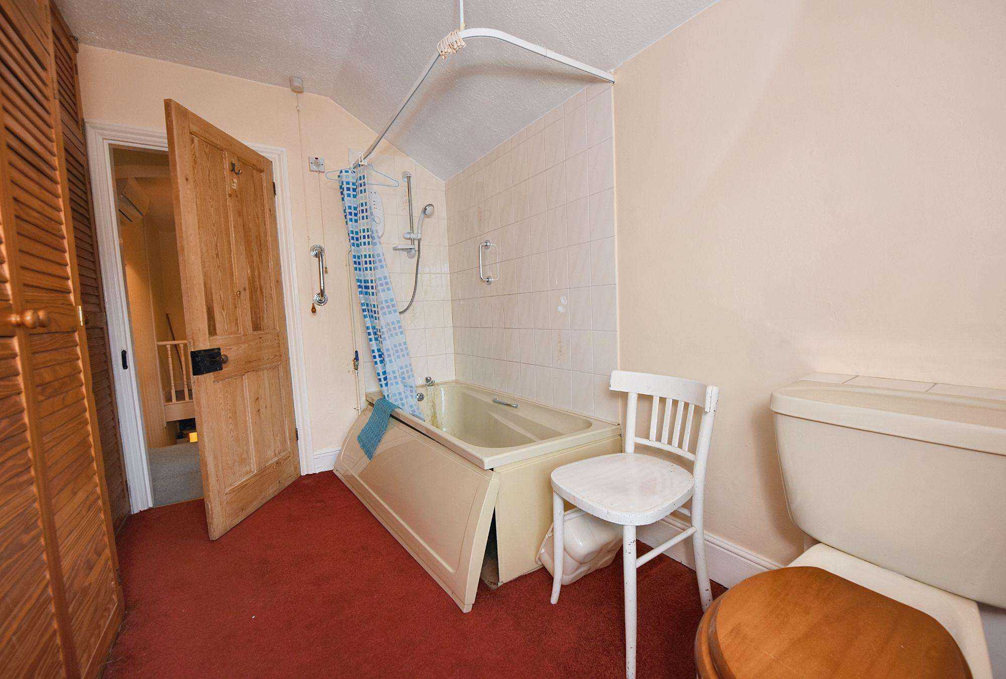 6 The Causeway, Great Baddow, Chelmsford, Essex CM2 7JX