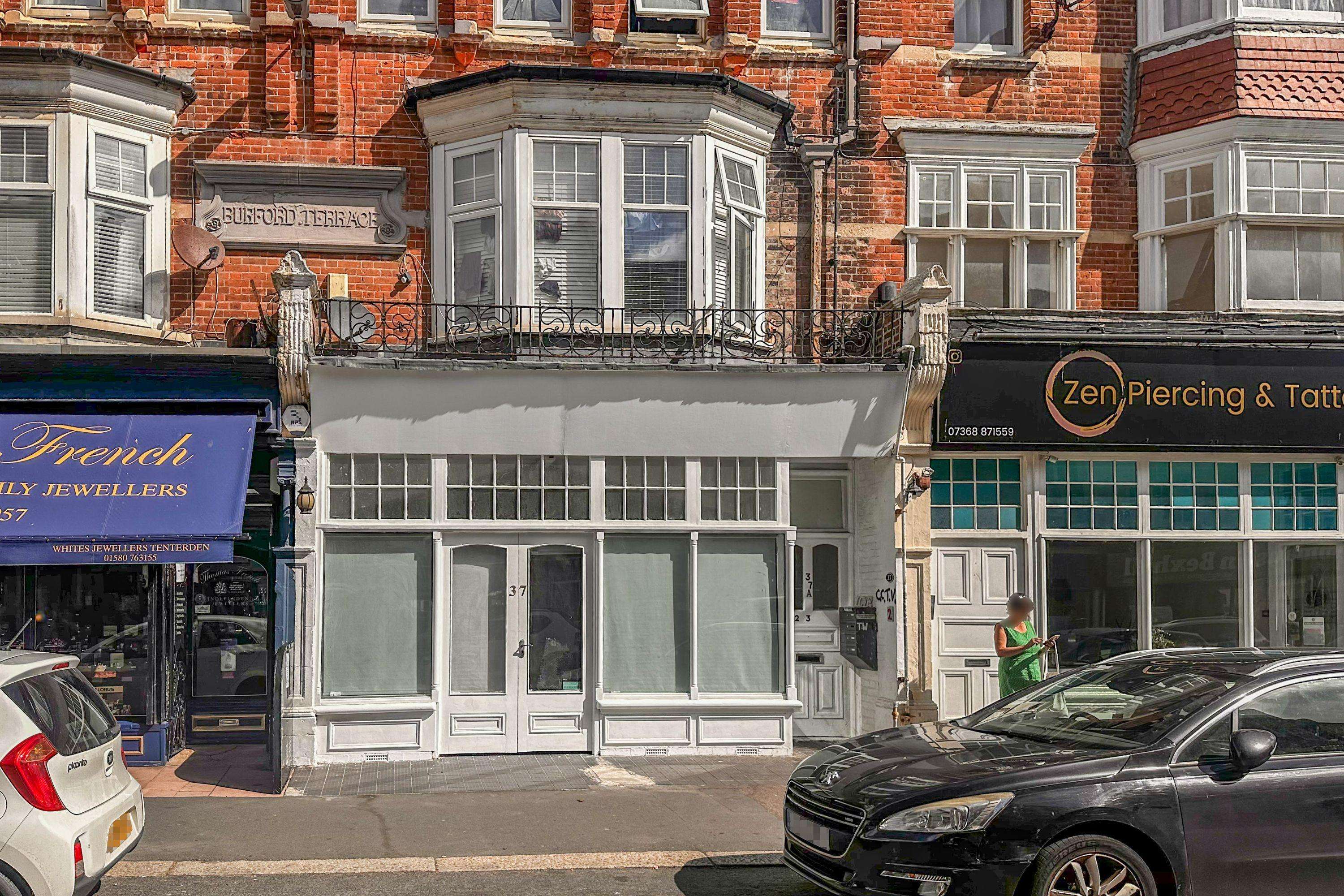 37 St. Leonards Road, Bexhill-on-Sea, East Sussex, TN40 1HP