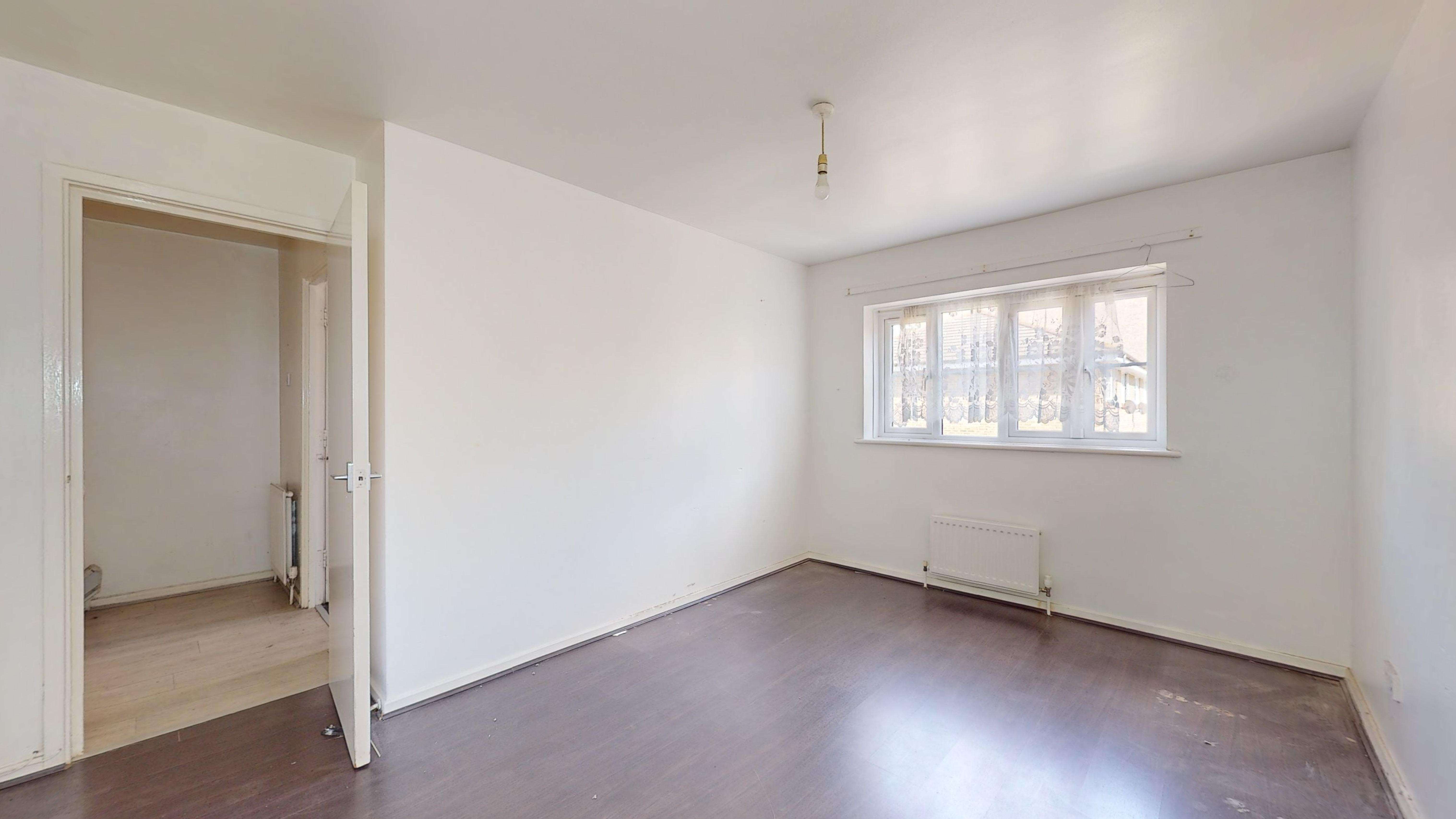 137 Alpha Grove, Poplar, London, E14 8PQ