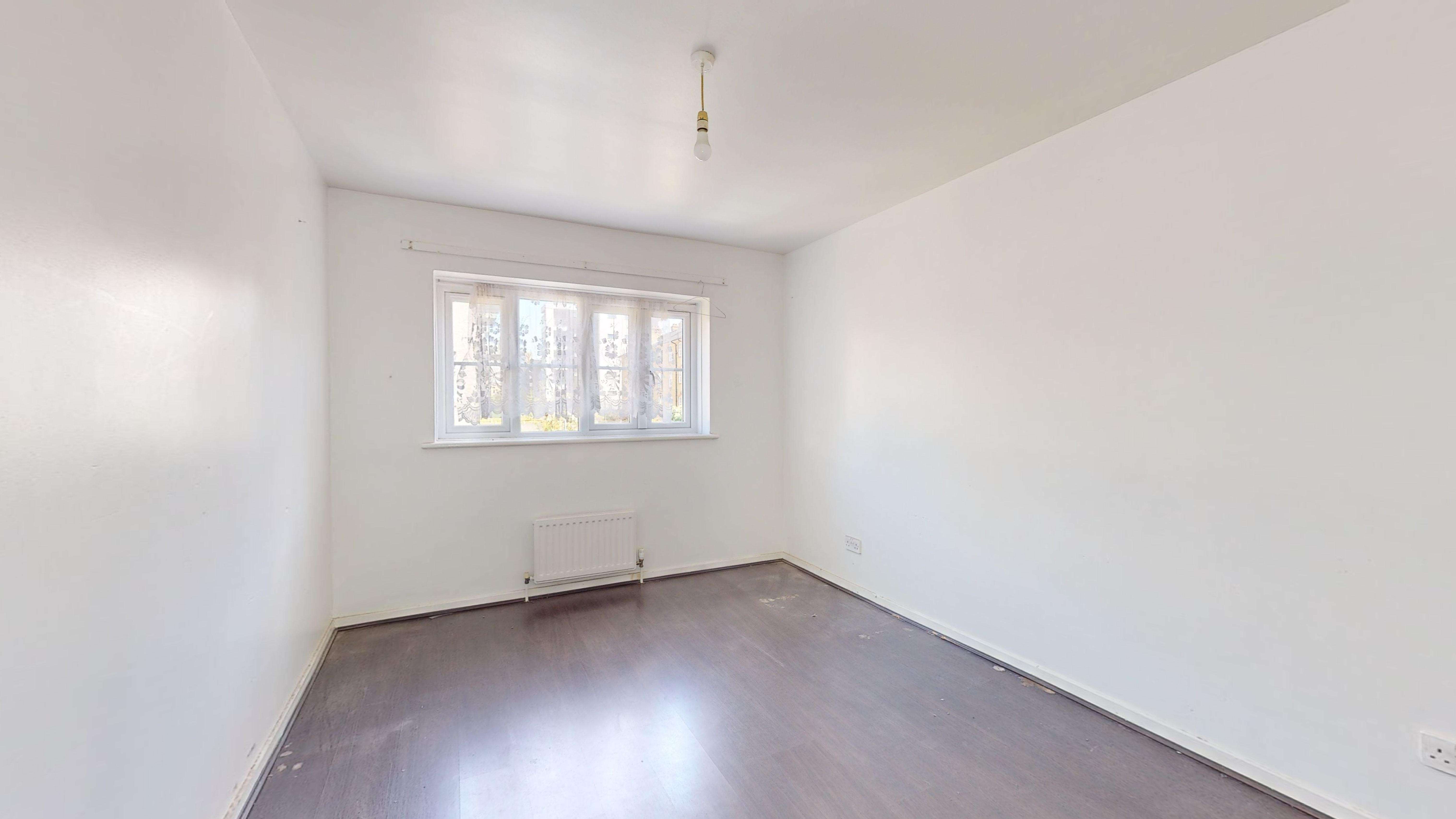 137 Alpha Grove, Poplar, London, E14 8PQ