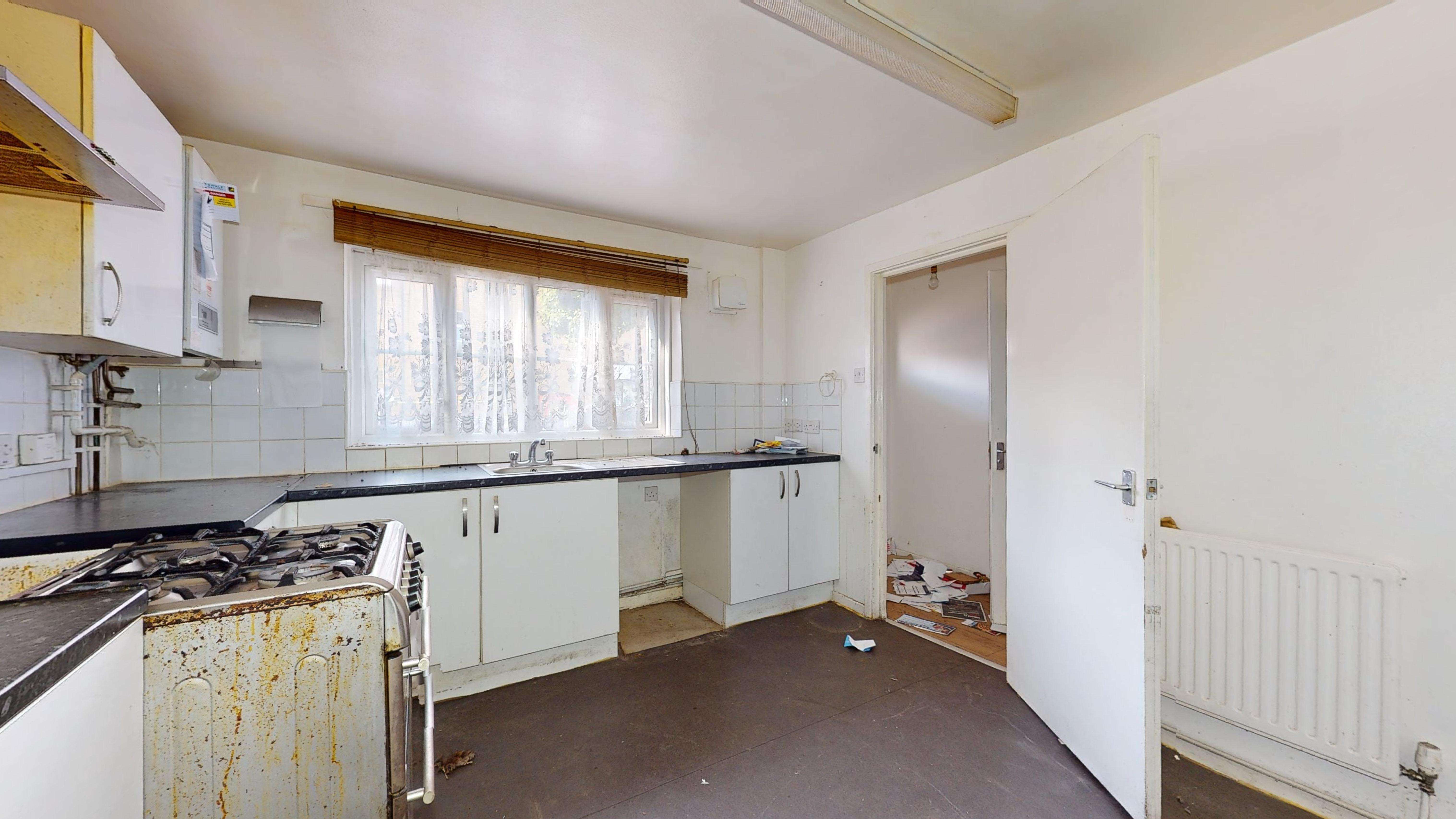 137 Alpha Grove, Poplar, London, E14 8PQ