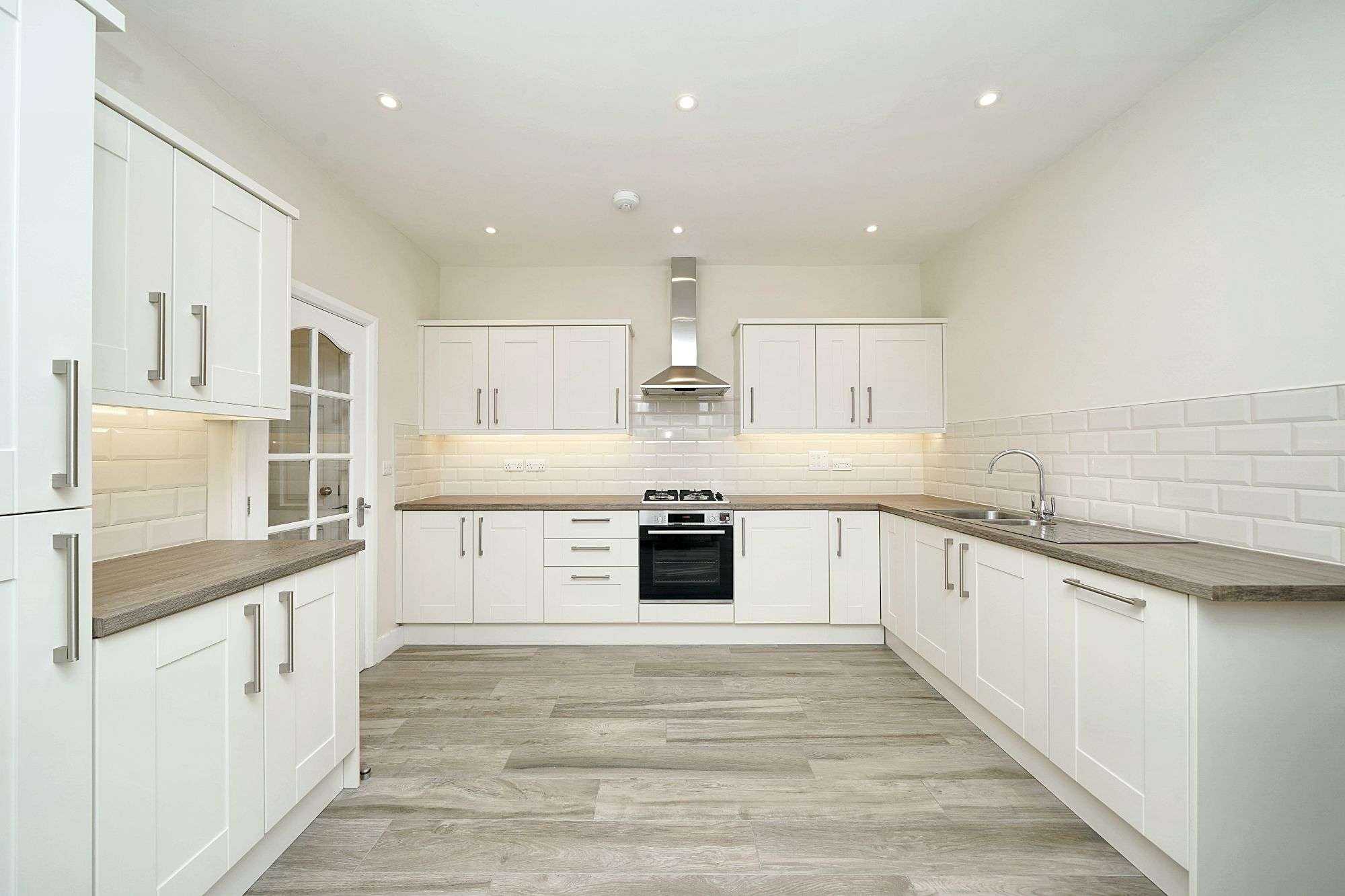 37 Bollo Bridge Road, Acton London W3 8AT