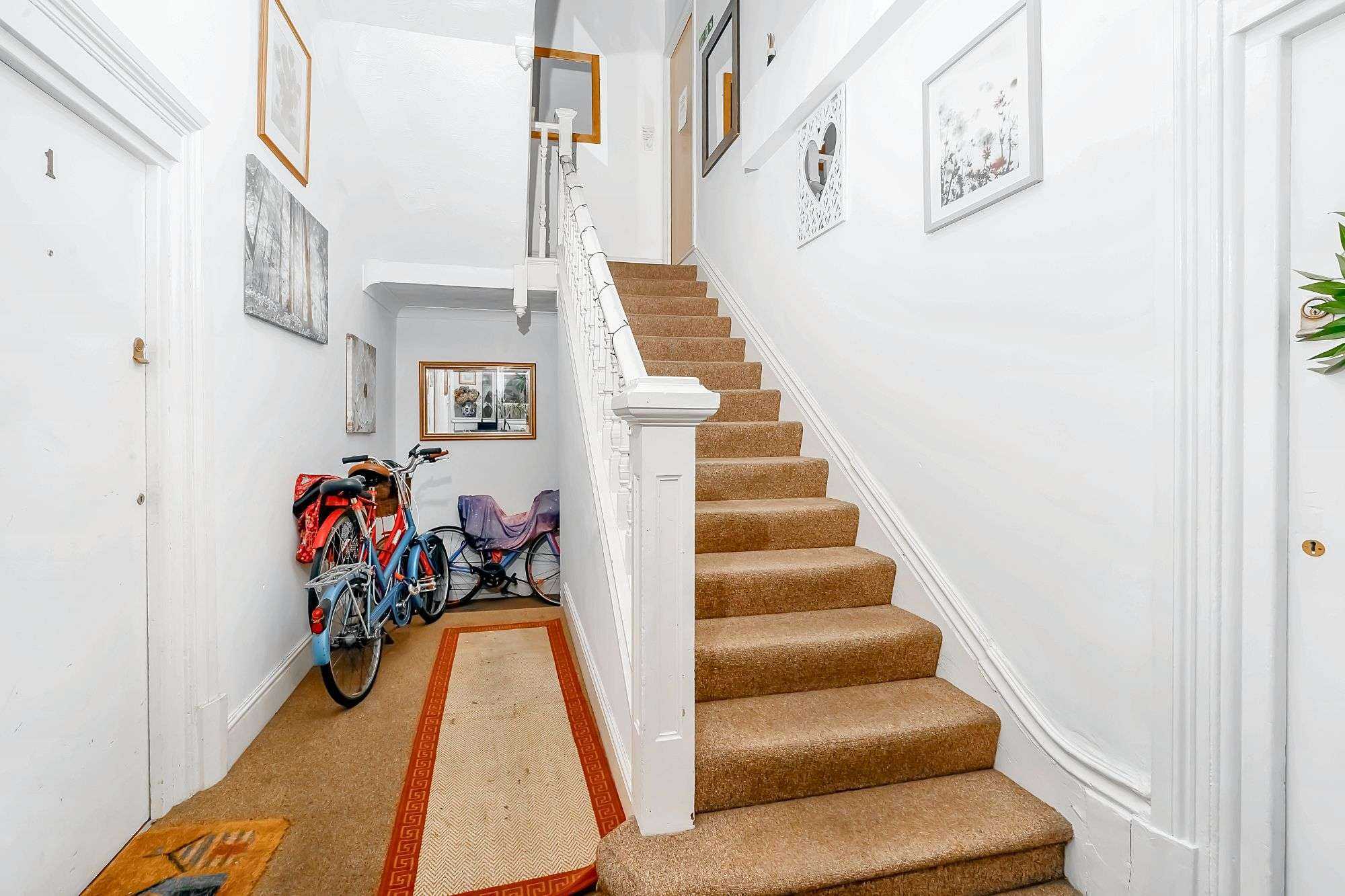 Flat 3 Mayfair Court, 9 St. Andrews Road, Southsea PO5 1EP