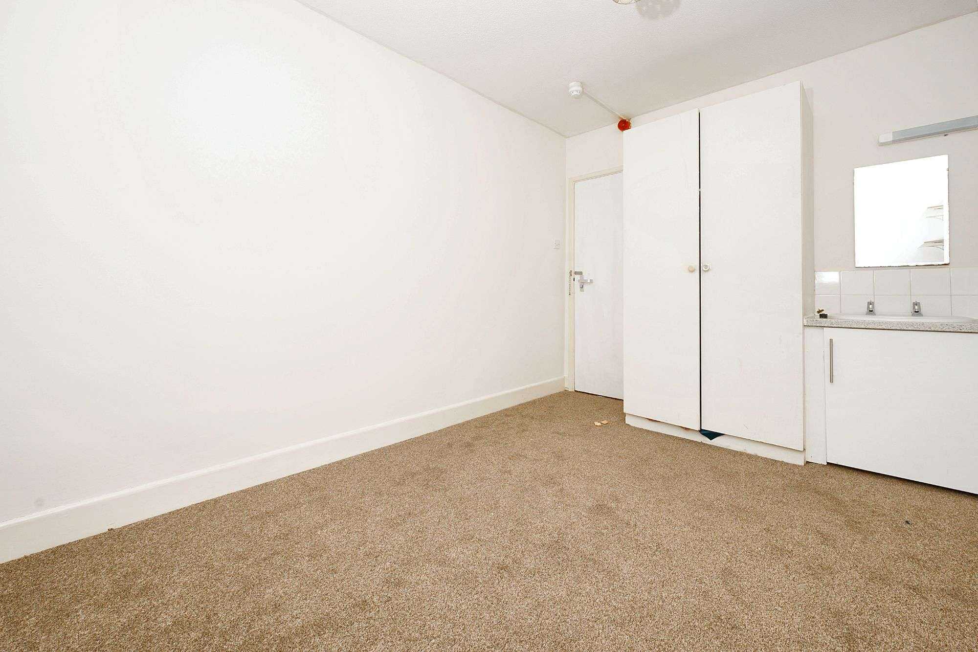 29 Shaftesbury Road, Southsea, Hampshire PO5 3JP