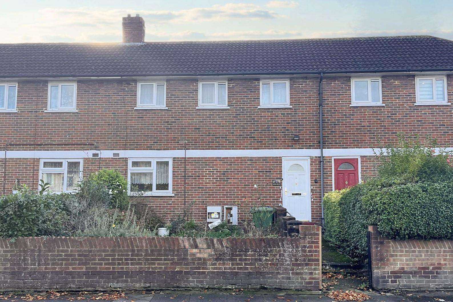 51 Bond Road, Mitcham, CR4 3HG
