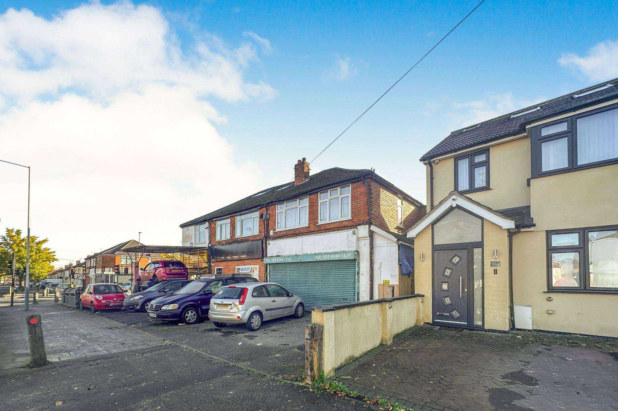 94 Lansbury Drive, Hayes, UB4 8SD