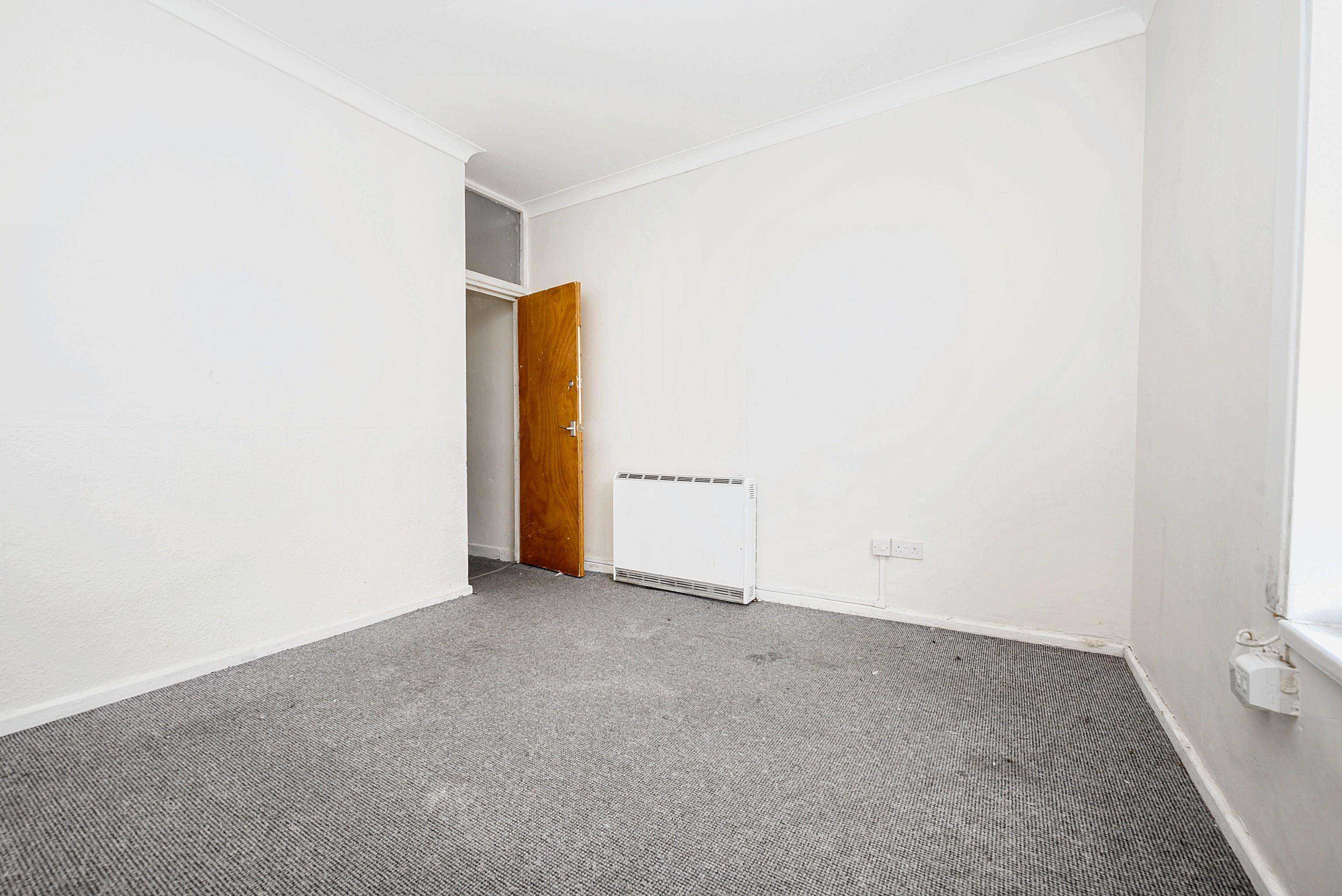 Flat 3, 49 Elm Grove, Southsea, Hampshire, PO5 1JF