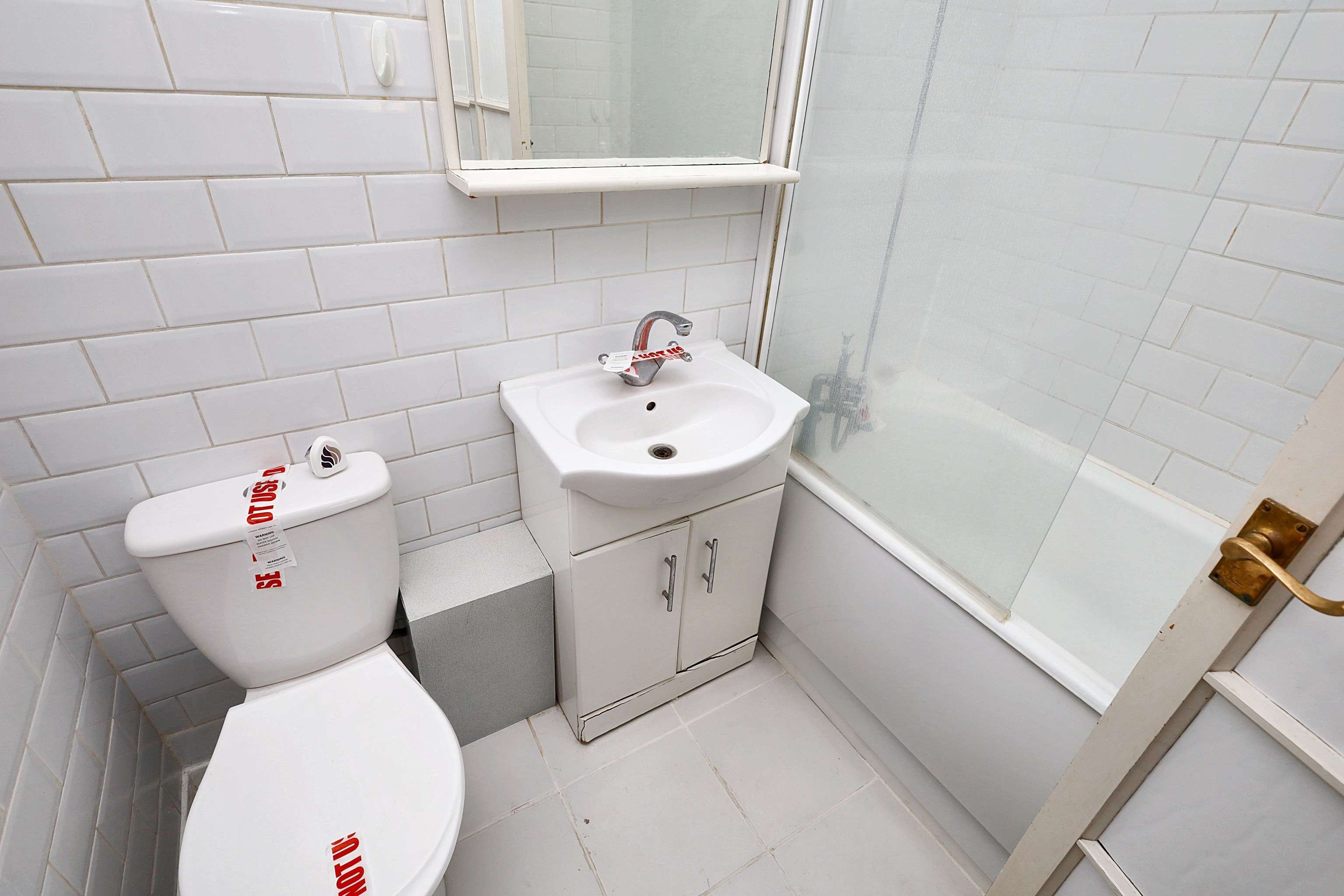 Flat 22, Verulam House, Hammersmith Grove, London,  W6 0NW