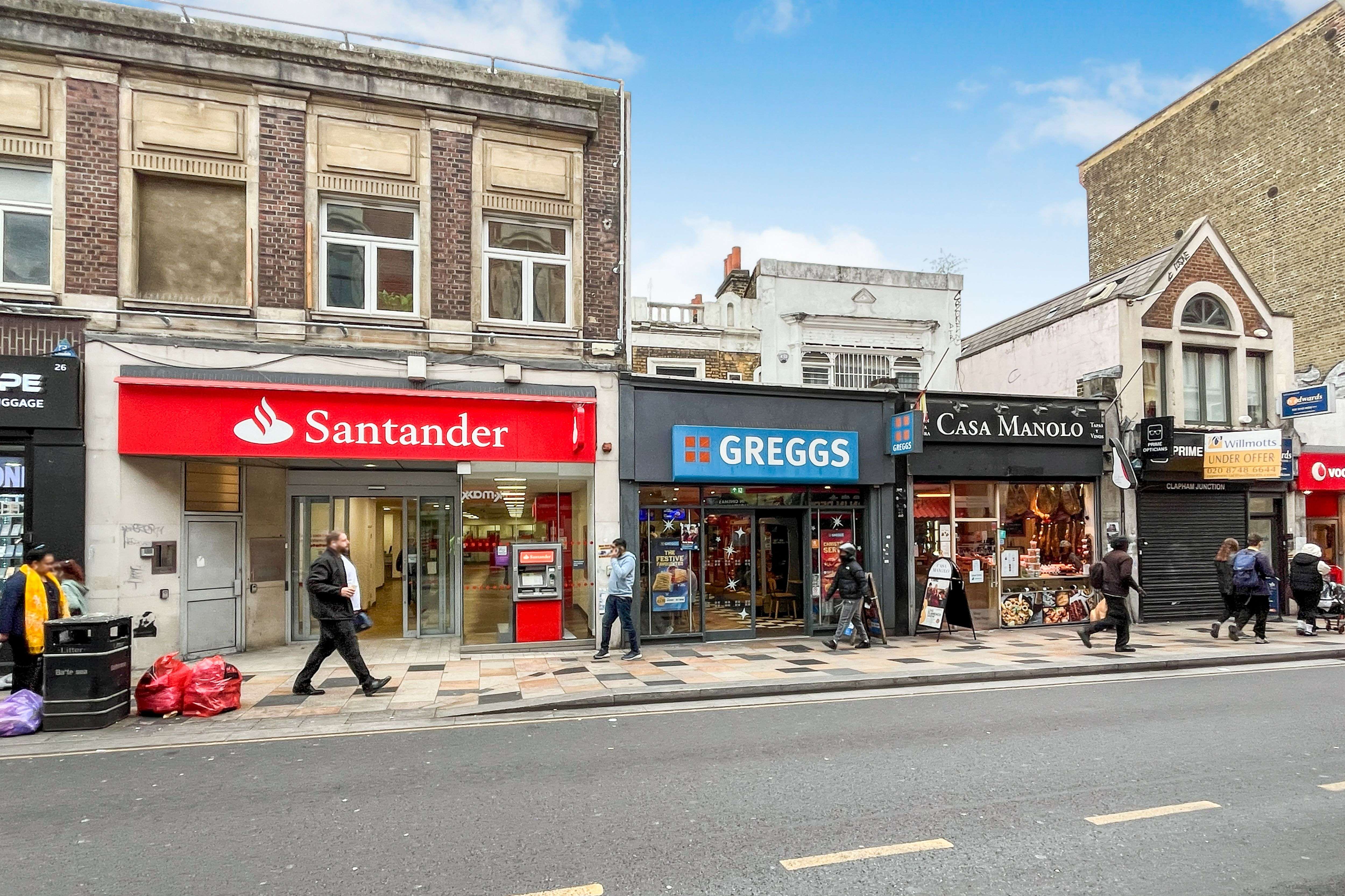 22 St John's Road, Clapham, London SW11 1PN