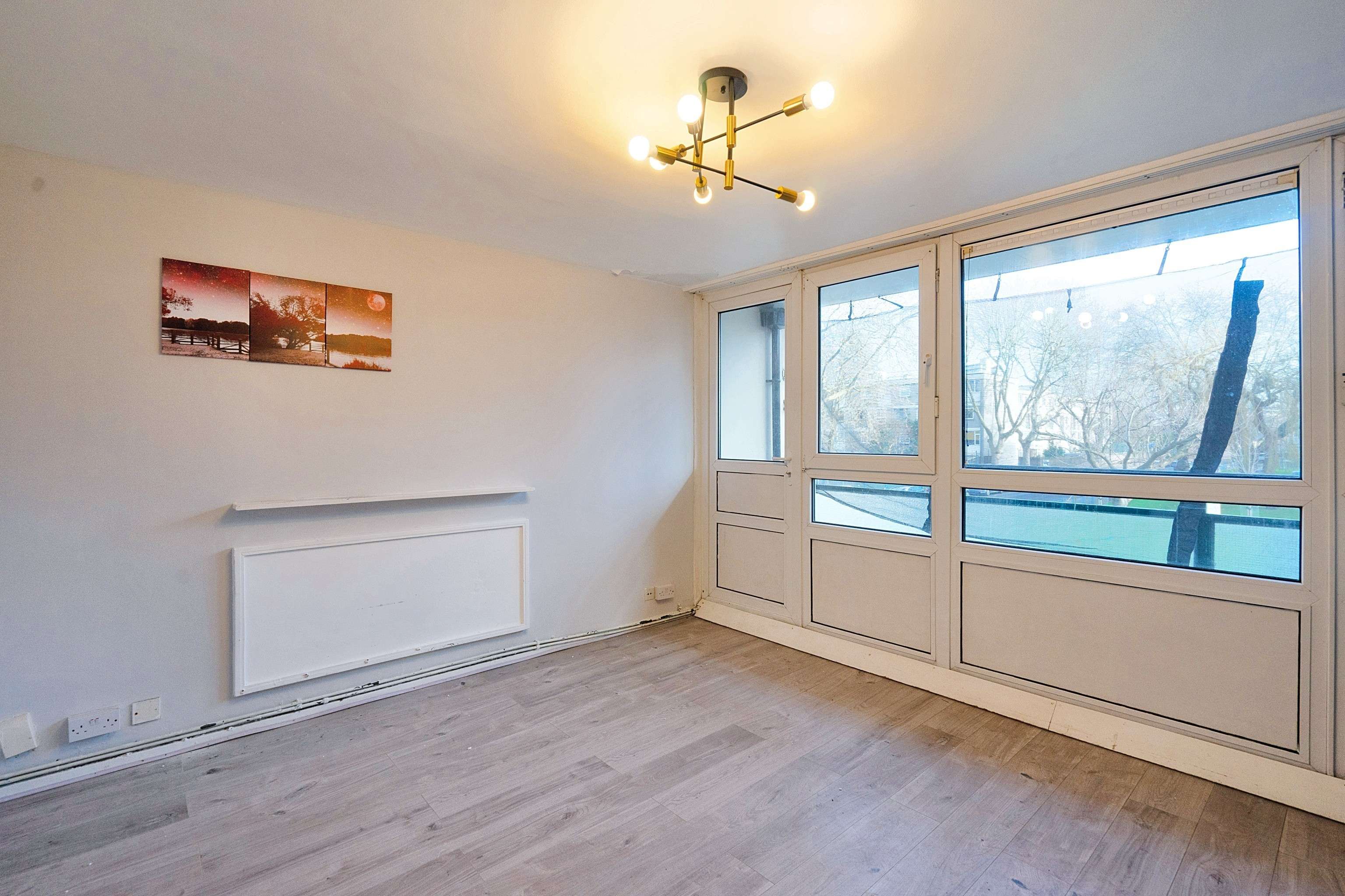 Flat 6, Arlington House, Evelyn Street, London SE8 5QT