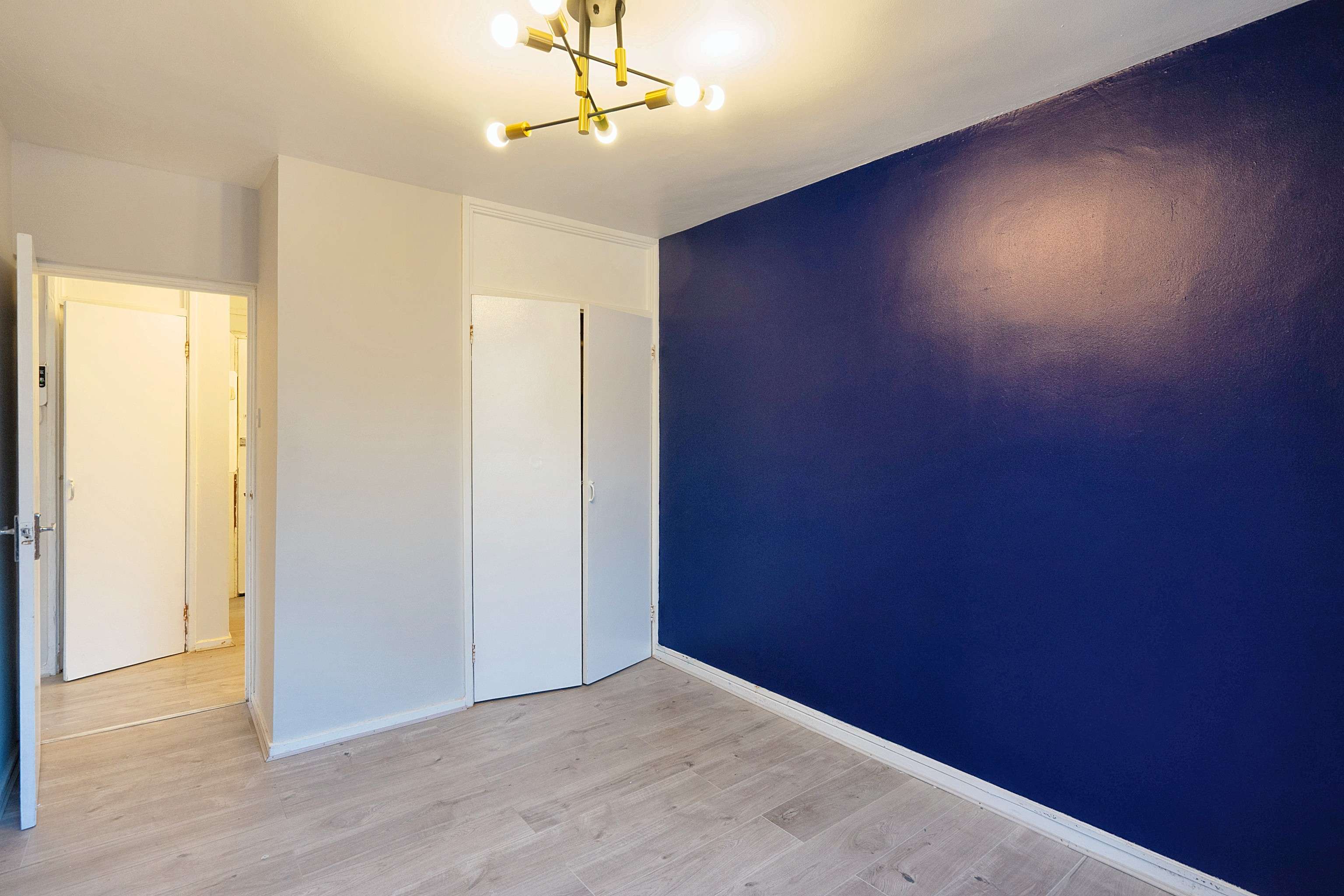 Flat 6, Arlington House, Evelyn Street, London SE8 5QT