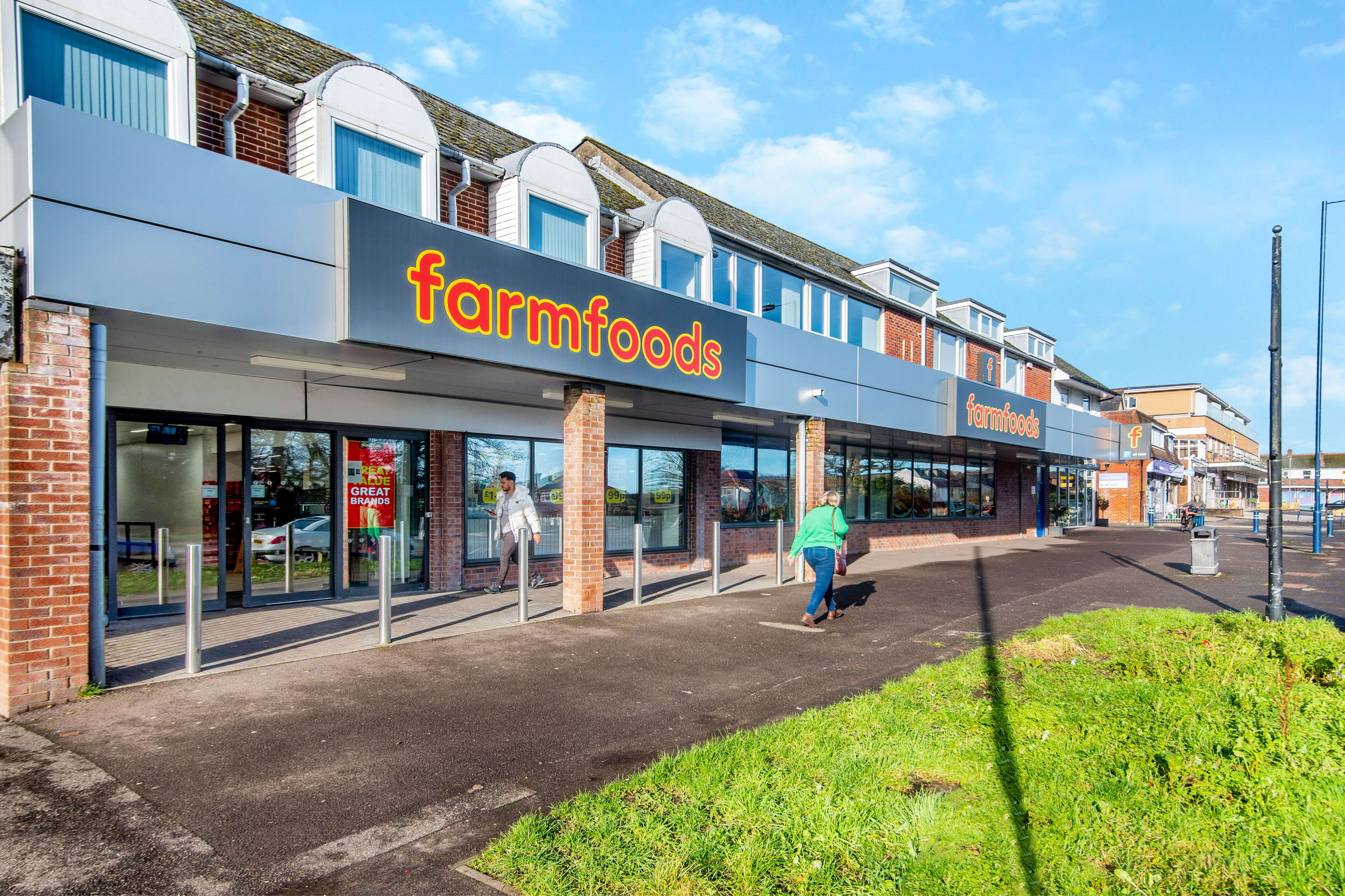 Farmfoods, 33a London Road, Waterlooville, Hampshire, PO8 8DF