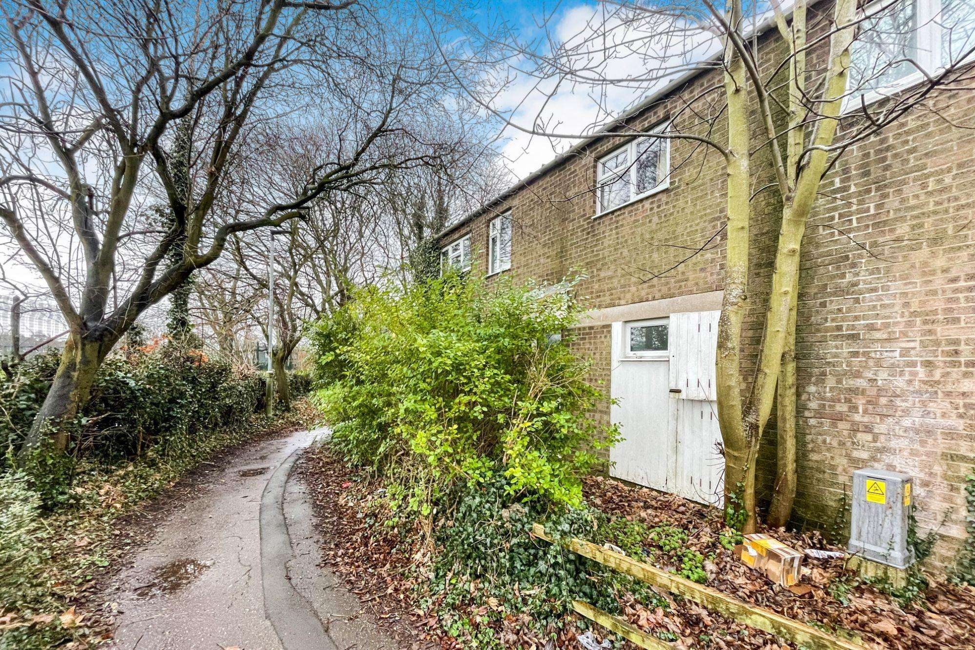 33 Sandford, Ravensthorpe, Peterborough, PE3 7LH