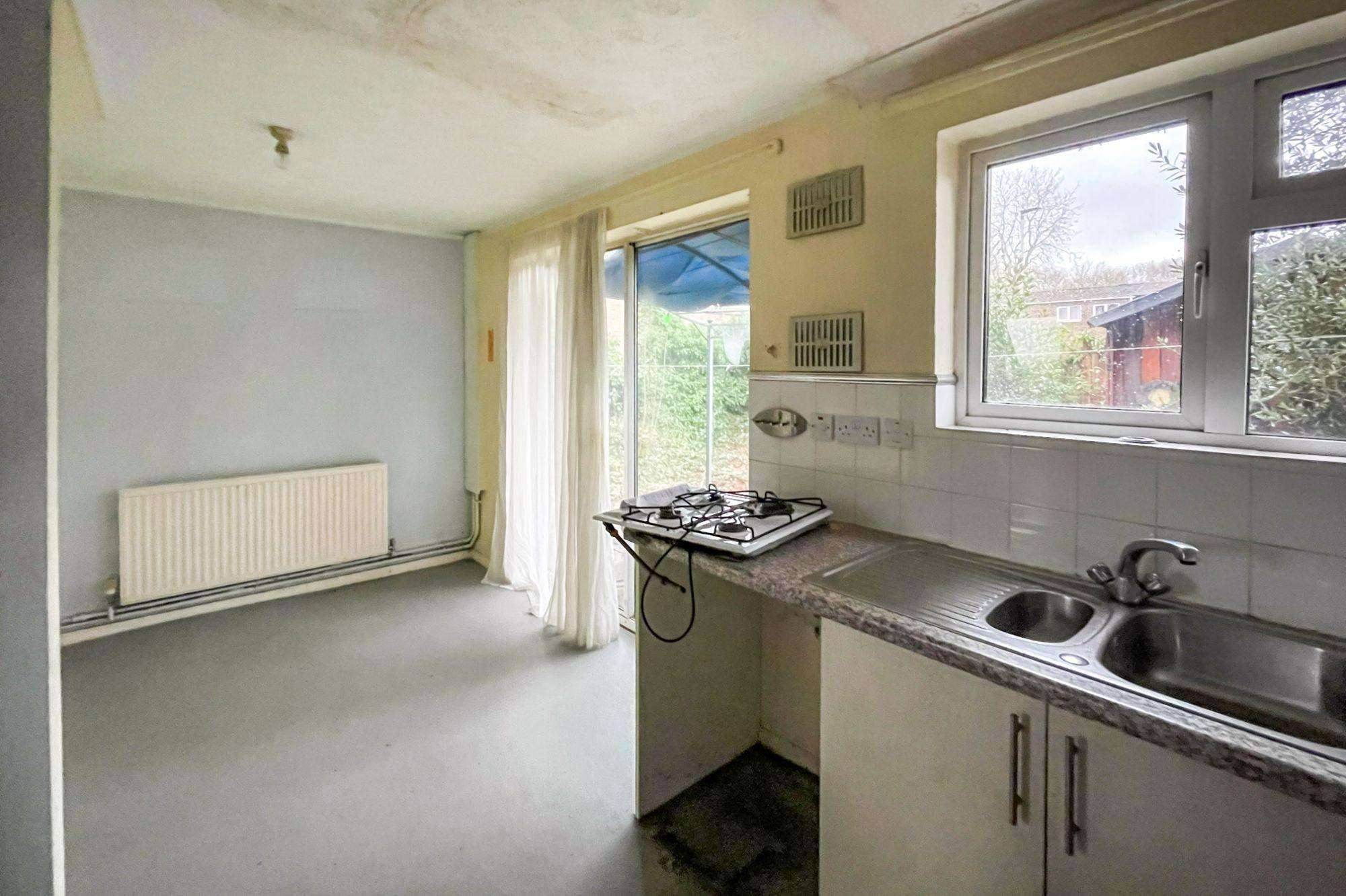 33 Sandford, Ravensthorpe, Peterborough, PE3 7LH