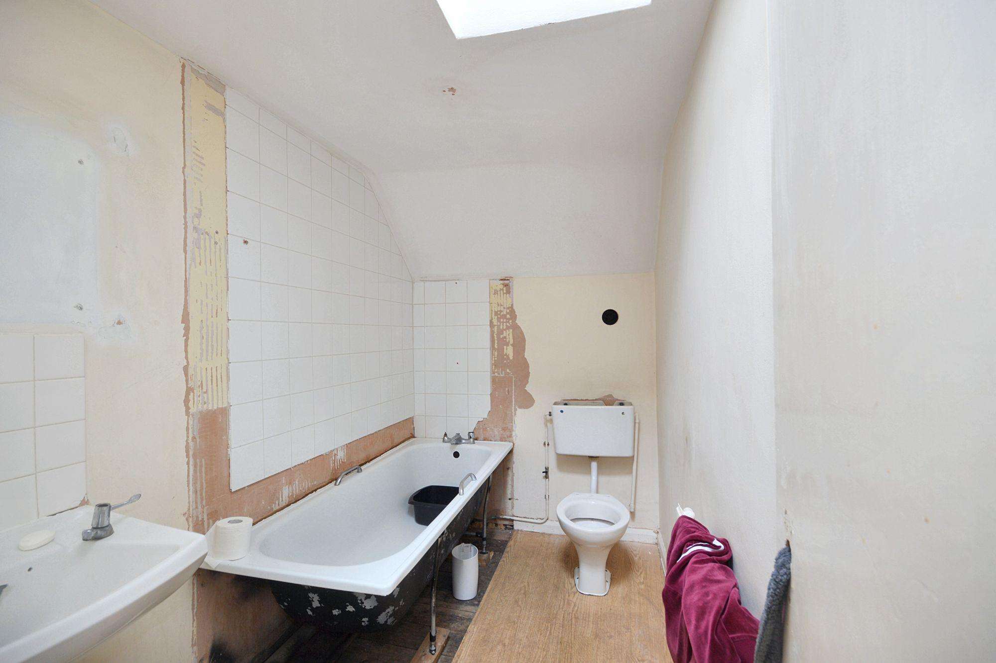 Flat C, 2 Kingdon Road, West Hampstead, London NW6 1PH