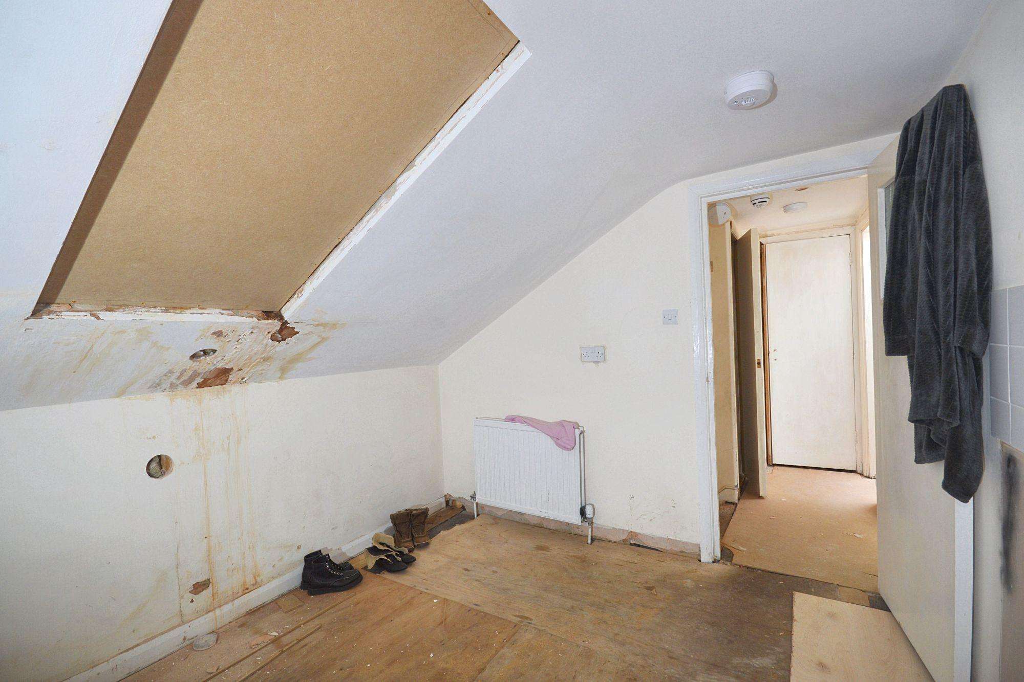 Flat C, 2 Kingdon Road, West Hampstead, London NW6 1PH