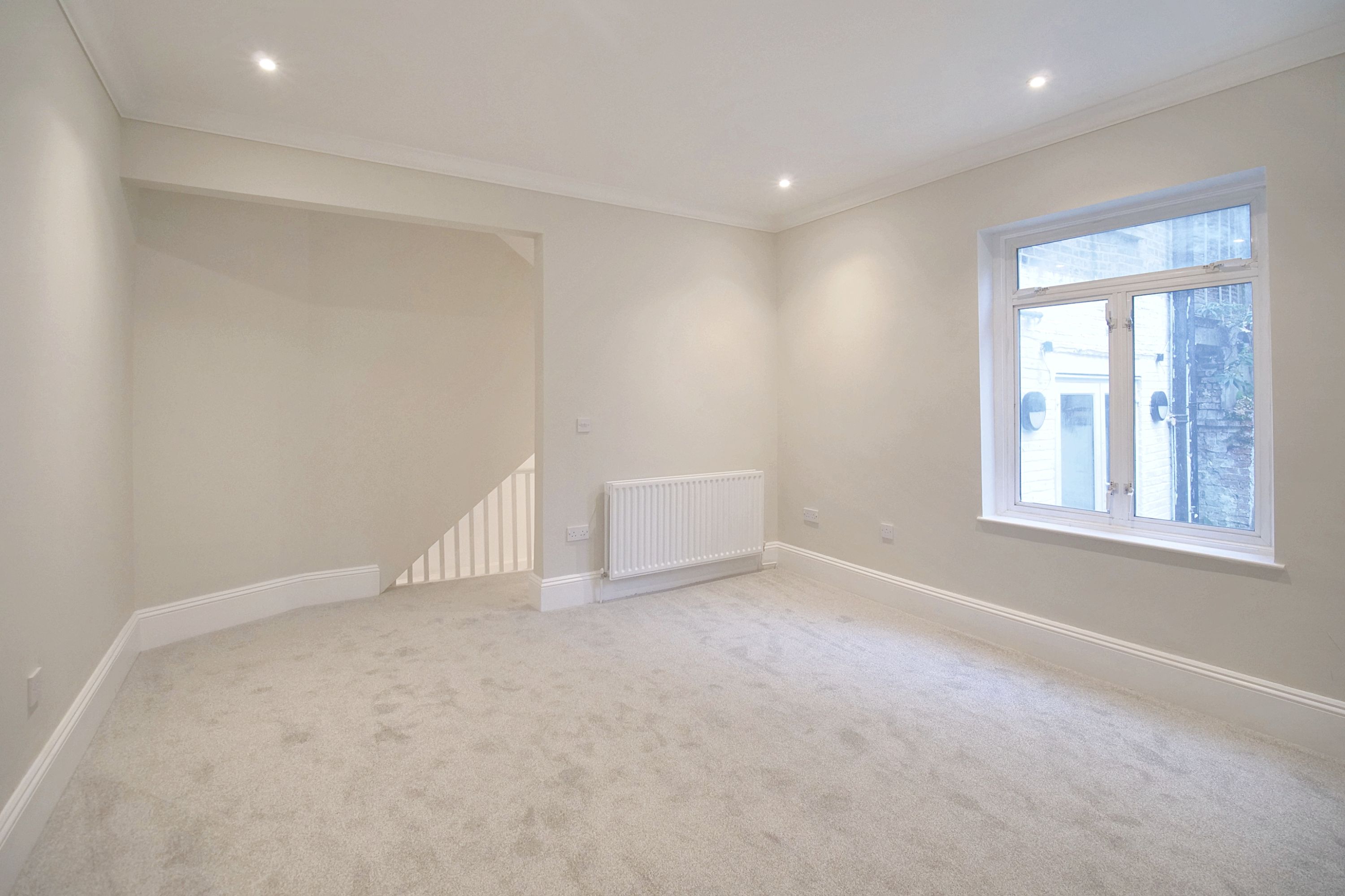 10A Brookhill Rd, Woolwich, London, SE18 6UF