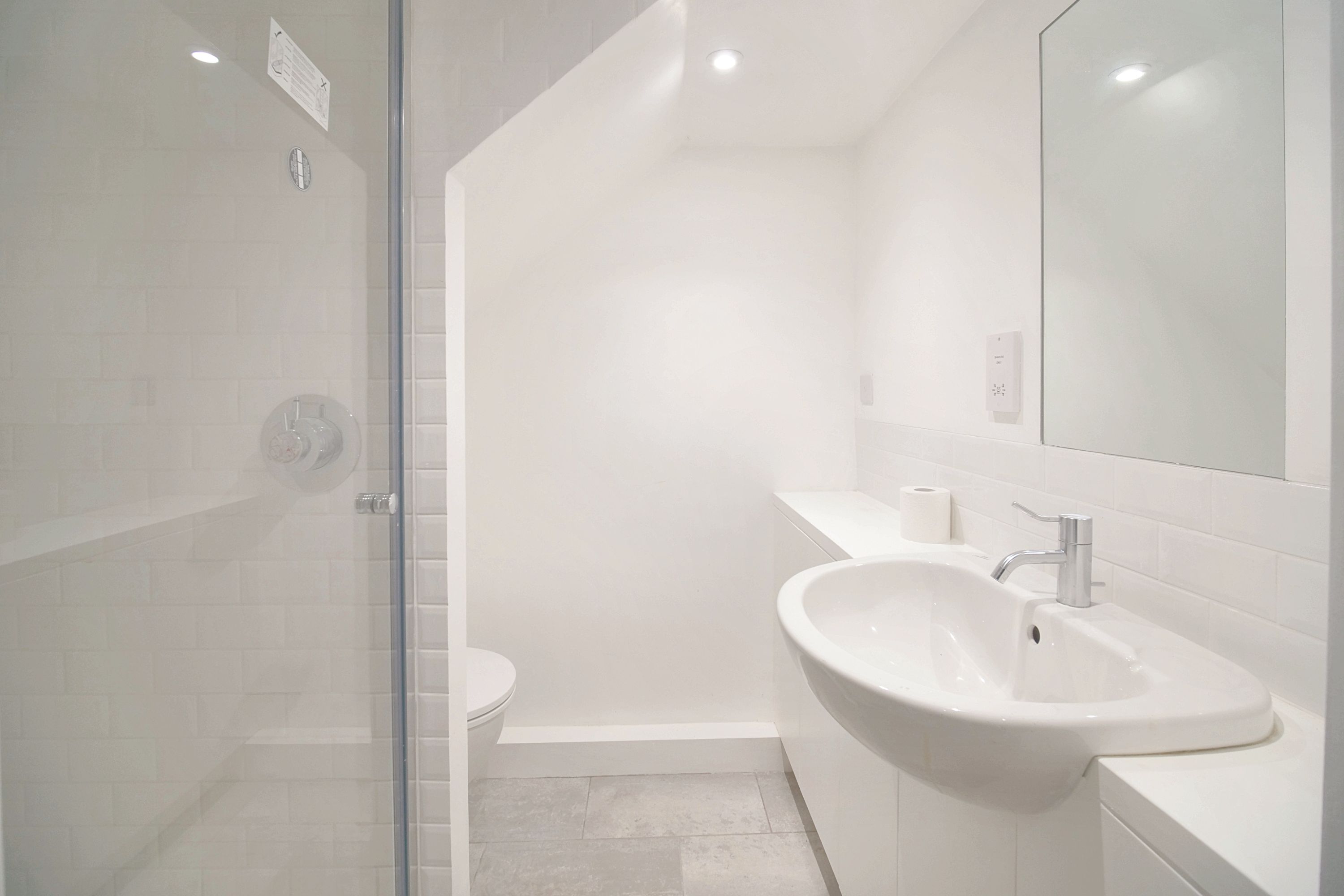 10A Brookhill Rd, Woolwich, London, SE18 6UF