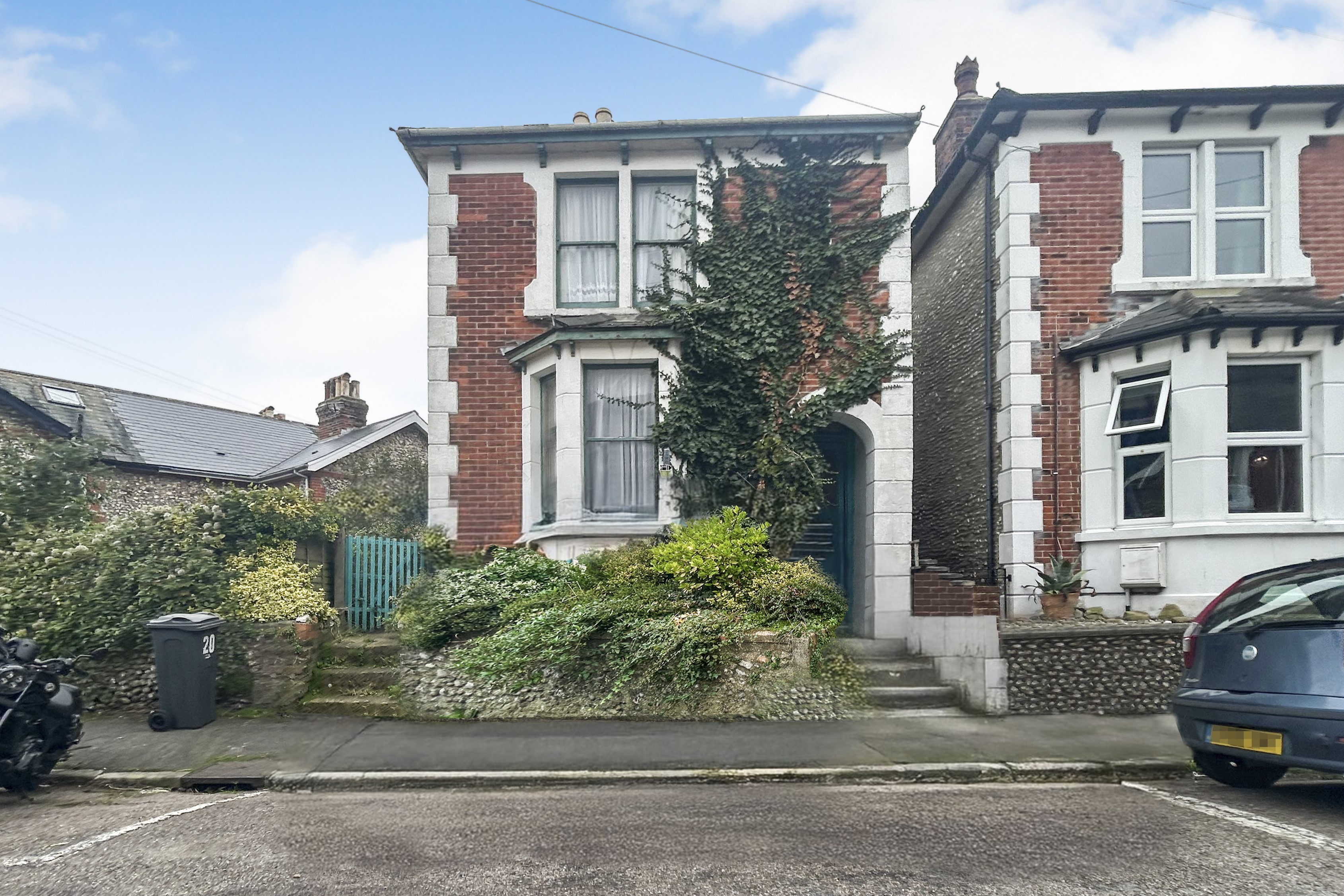 20 Clarence Road, Ventnor, Isle Of Wight, PO38 1NE