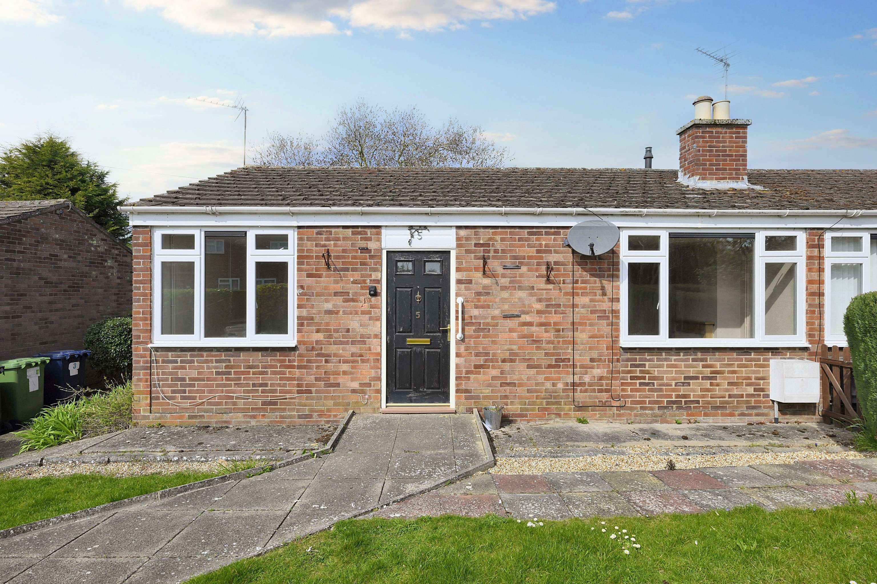 5 Moorfield Way, Great Stukeley, Cambridgeshire, PE28 4AW