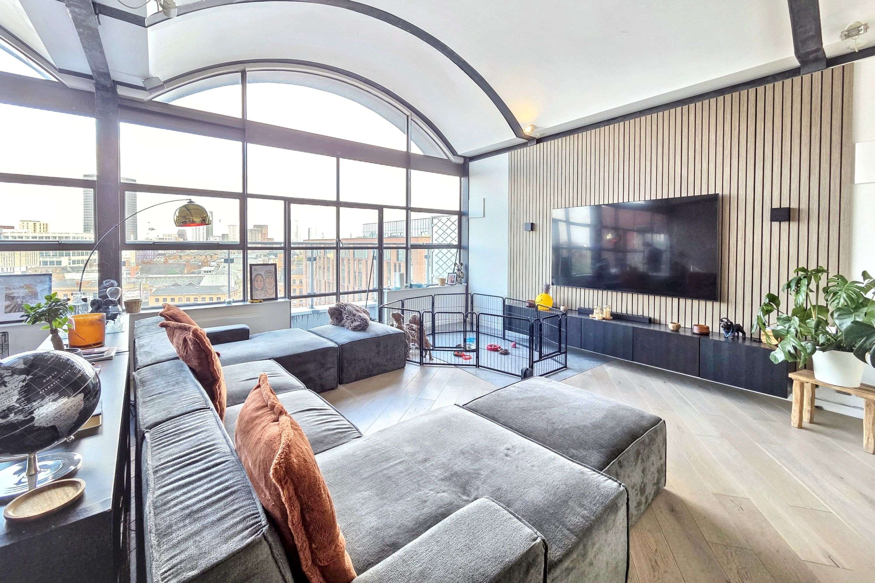 Apartment 802, 25 Church Street, Manchester M4 1PE