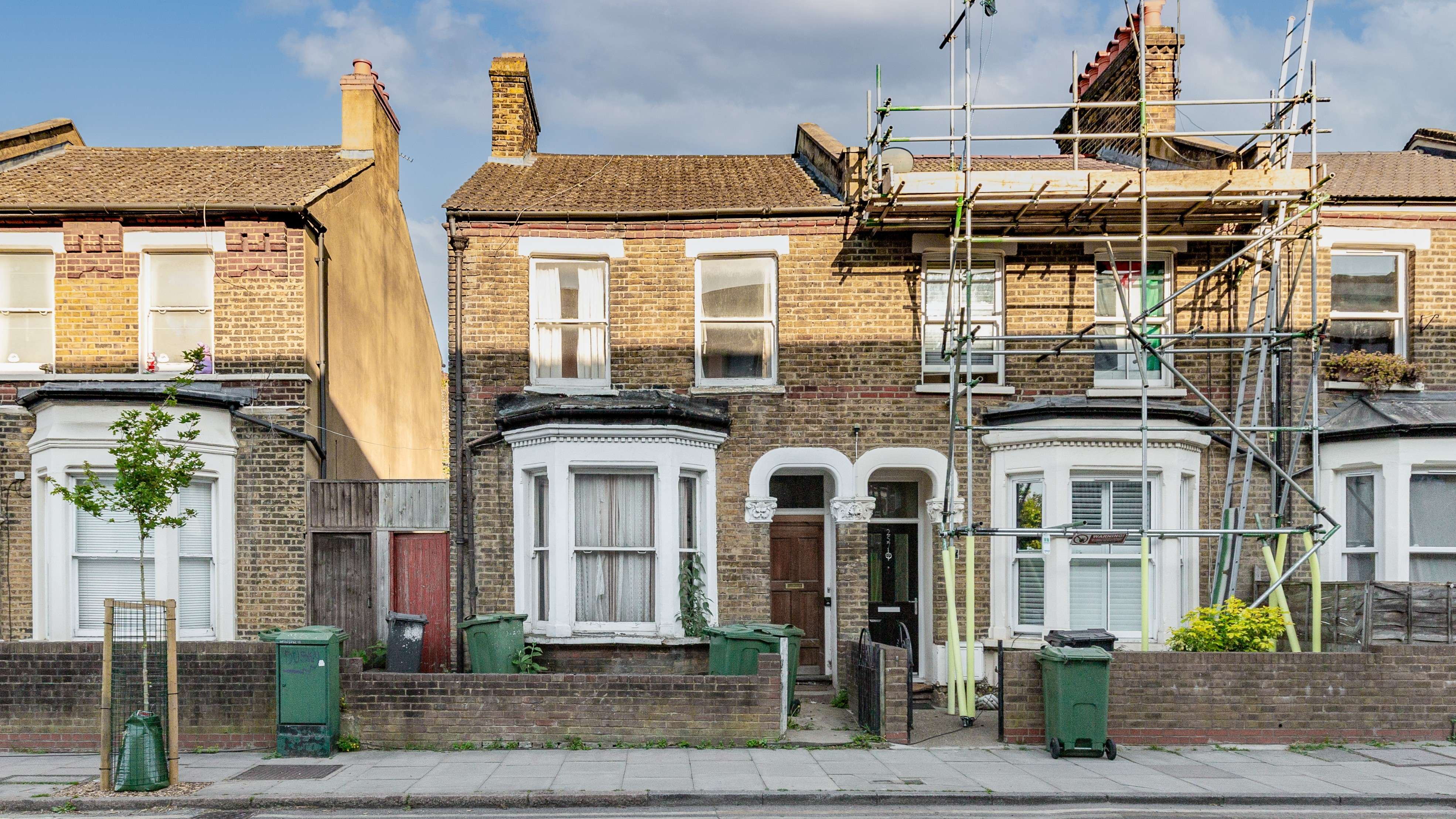 255 Milkwood Road, Herne Hill, London, SE24 0JE