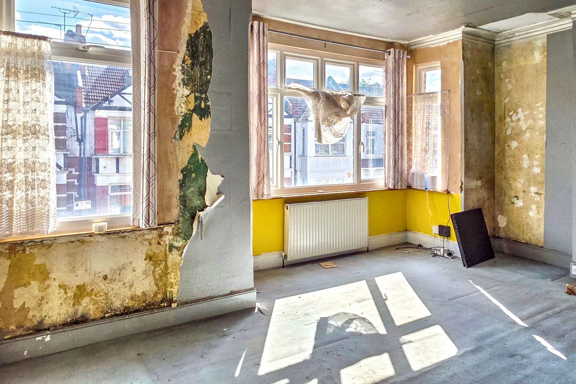 79a Drayton Road, Willesden, London, NW10 4DG