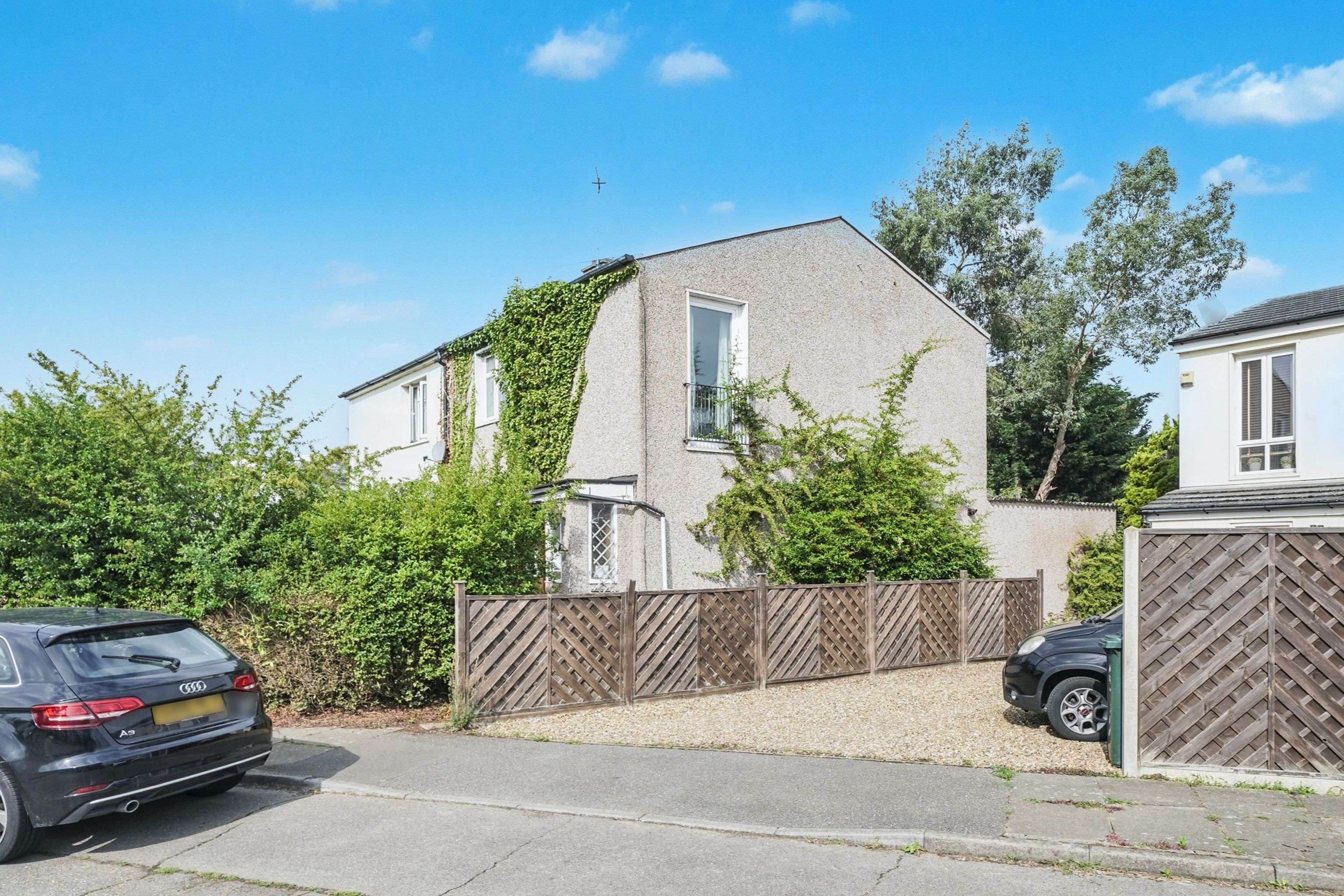 50 Preston Road, Shepperton, Middlesex TW17 0BG