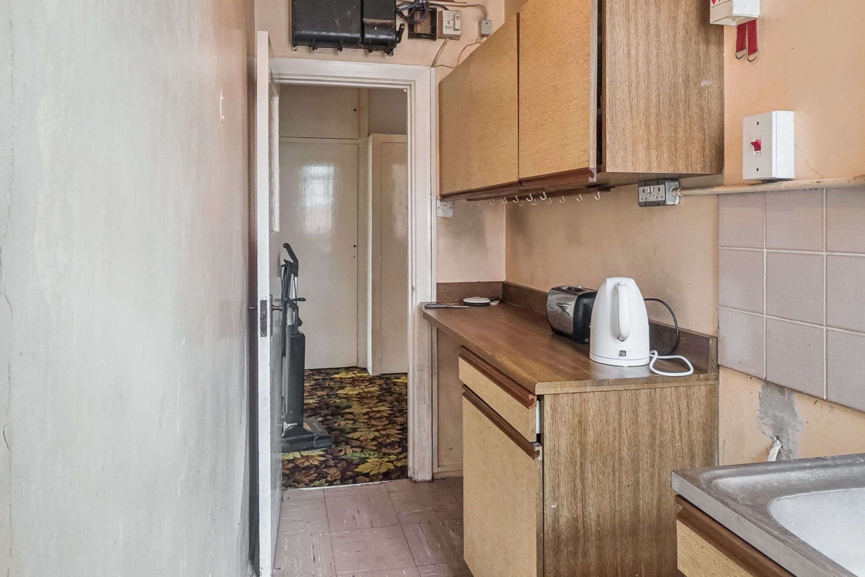 Flat 5 Ashley Court, Morpeth Terrace, London,  SW1P 1EN
