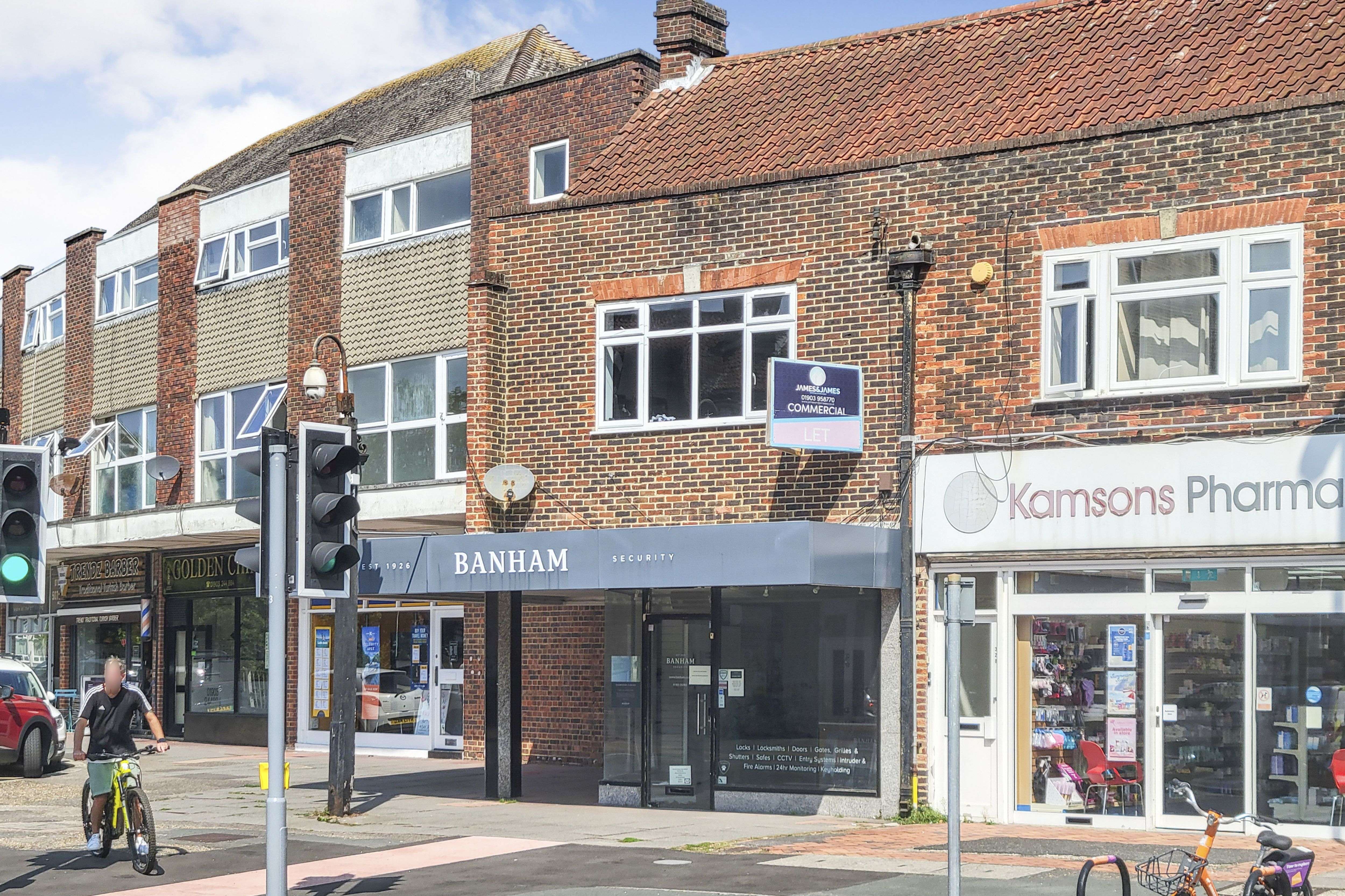 332 Goring Road, Goring by Sea, West Sussex, BN12 4PE