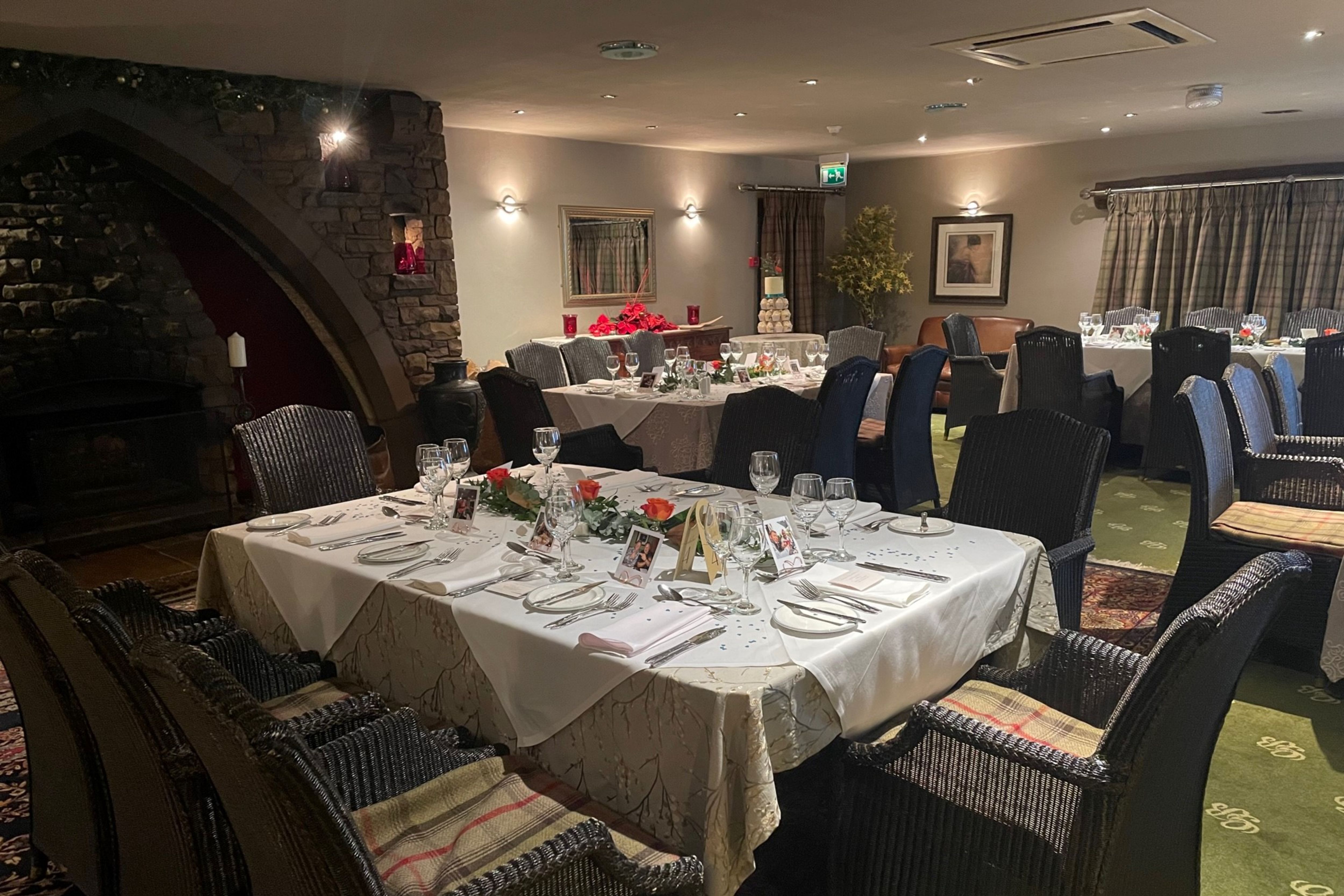 Gibbon Bridge Hotel, Green Lane, Chipping, Preston, PR3 2TQ