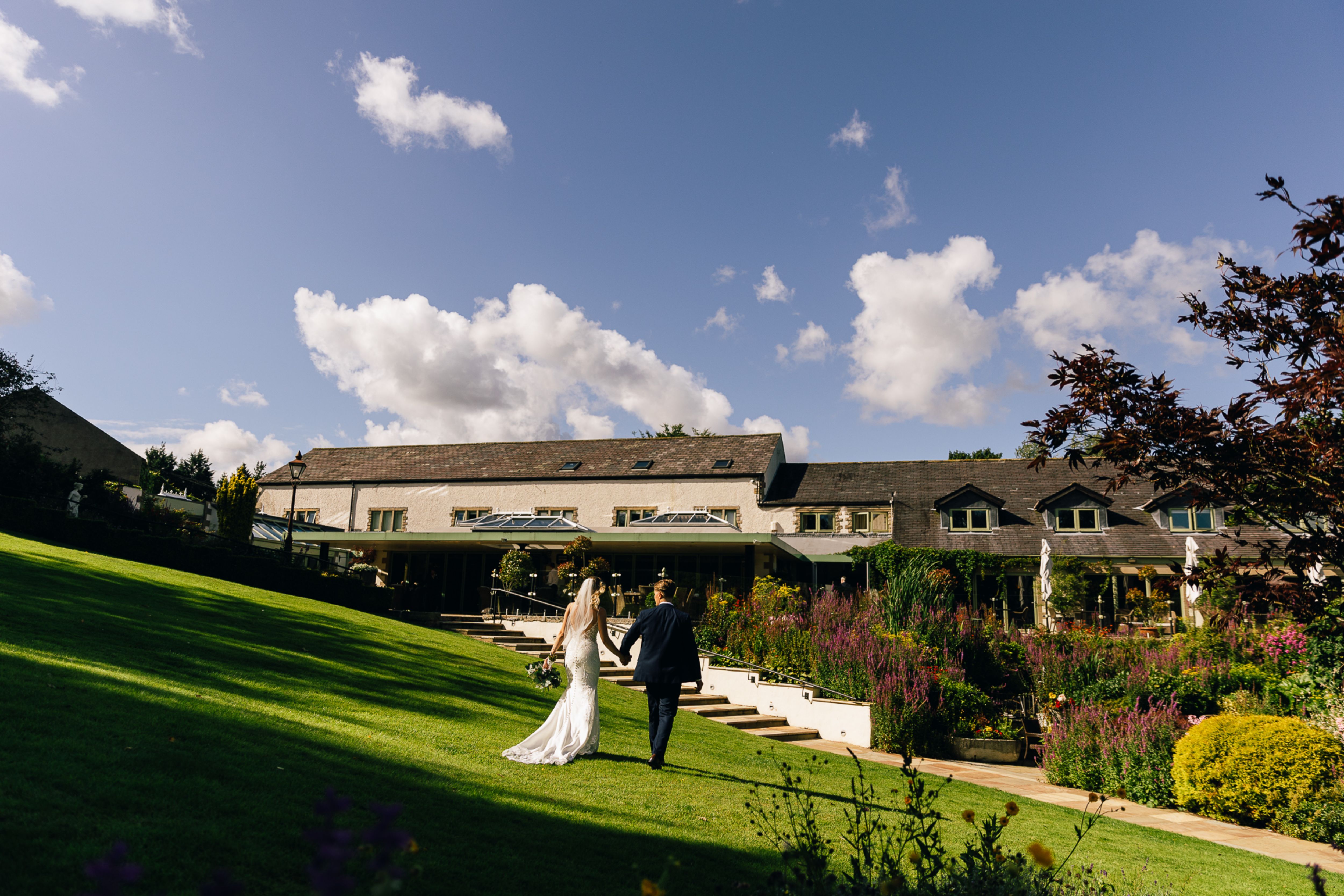 Gibbon Bridge Hotel, Green Lane, Chipping, Preston, PR3 2TQ