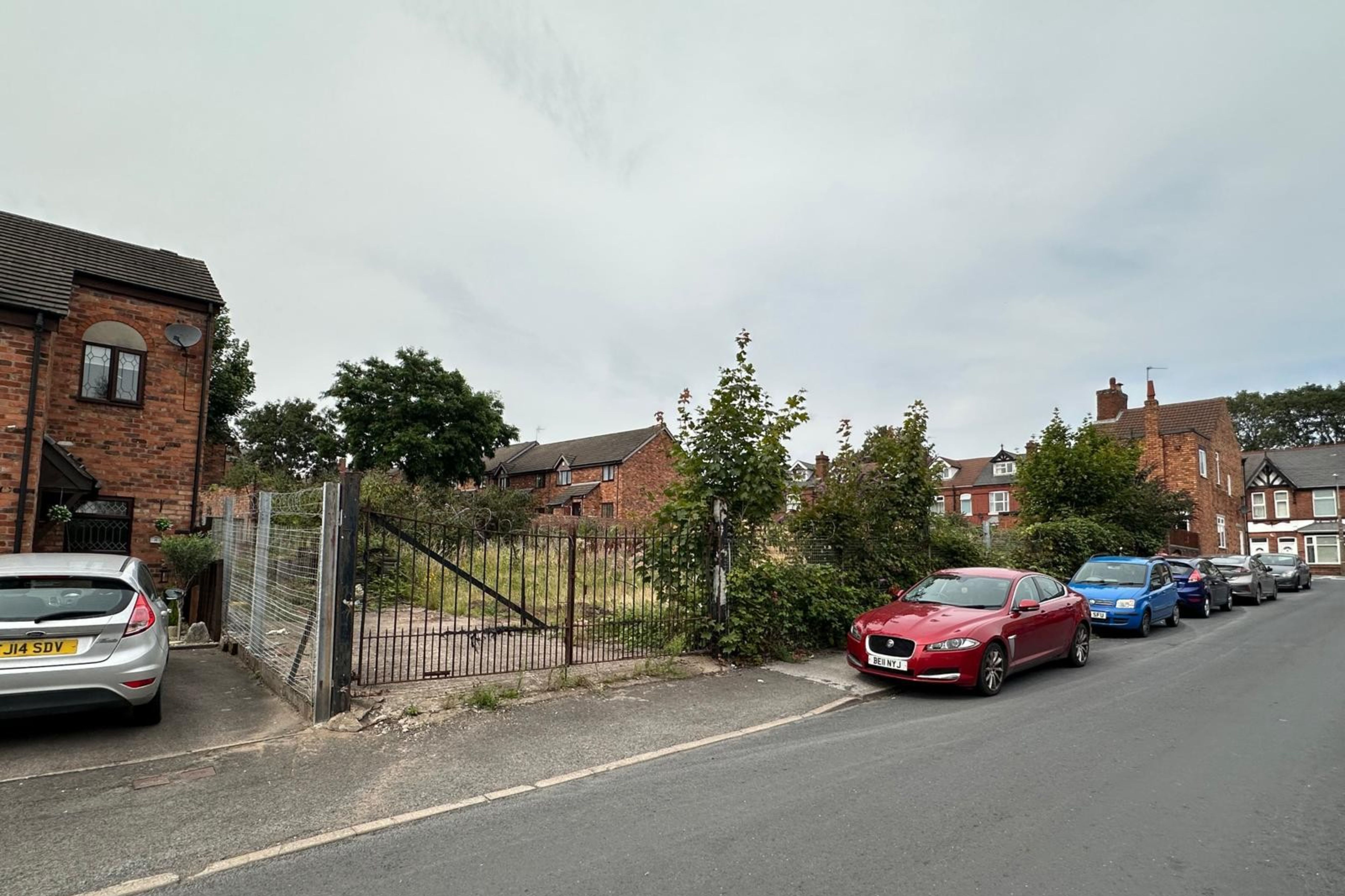 Ws10 7ll Land off Ridding Lane &, Addison Street, Wednesbury, WS10 9AW
