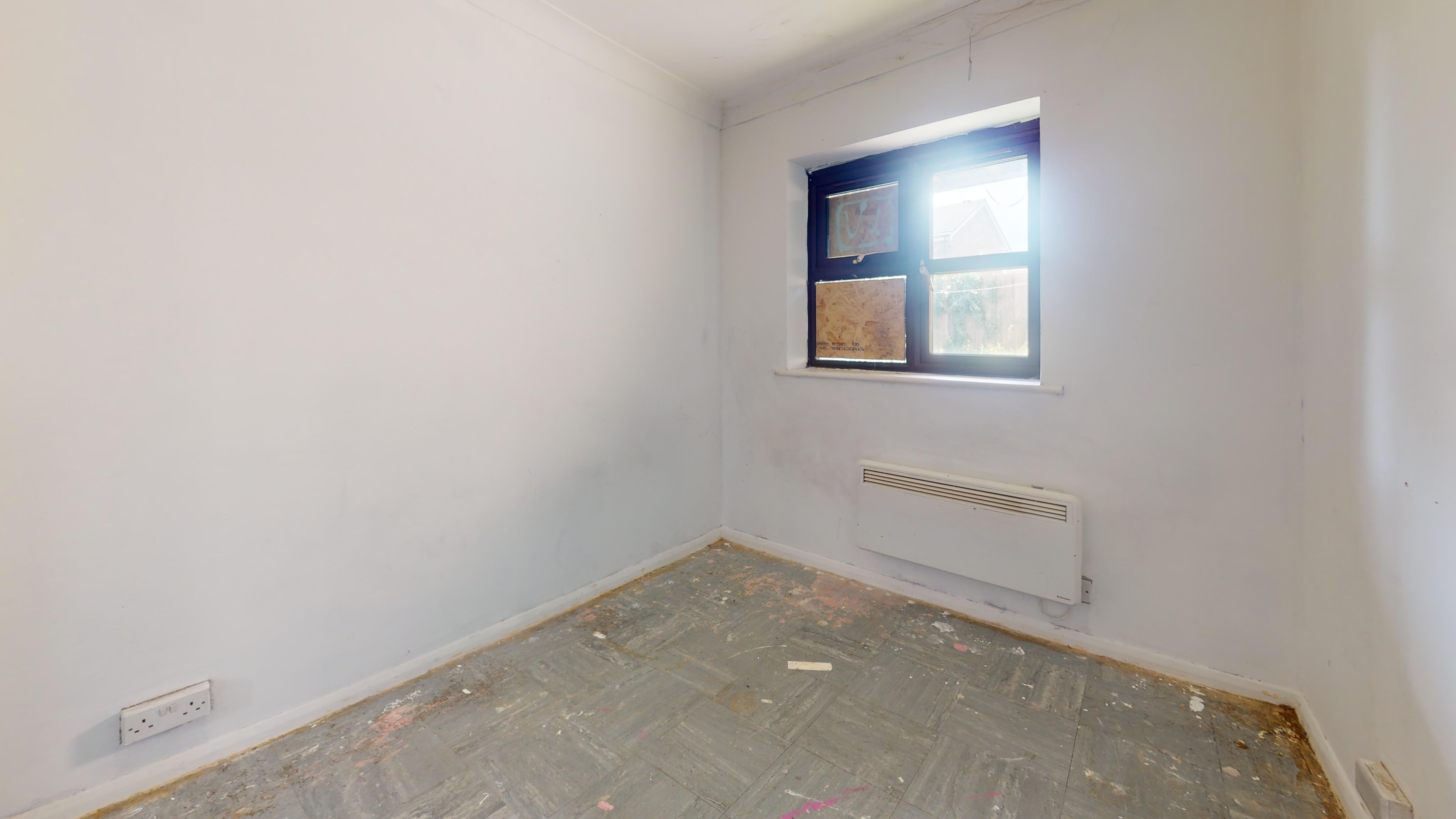 4 Thamesbank Place, Thamesmead, London, SE28 8PR